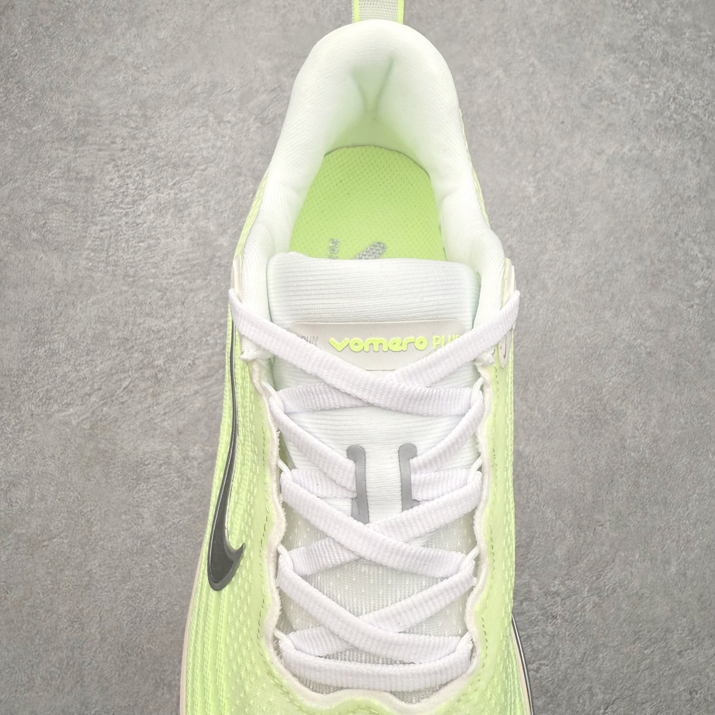 图片[5]-NK Vomero Plus 时尚舒适 网布防滑耐磨 低帮跑步鞋 实拍调校N版已经零色差零失真 百分百还原实物色彩所见即所得 不存在货不对板色差等低级问题 选购参考实物拍摄 不混卖不参货 只用心做好货严格选品 承诺混一赔十 尺码：36 36.5 37.5 38 38.5 39 40 40.5 41 42 42.5 43 44 44.5 45-选品中心