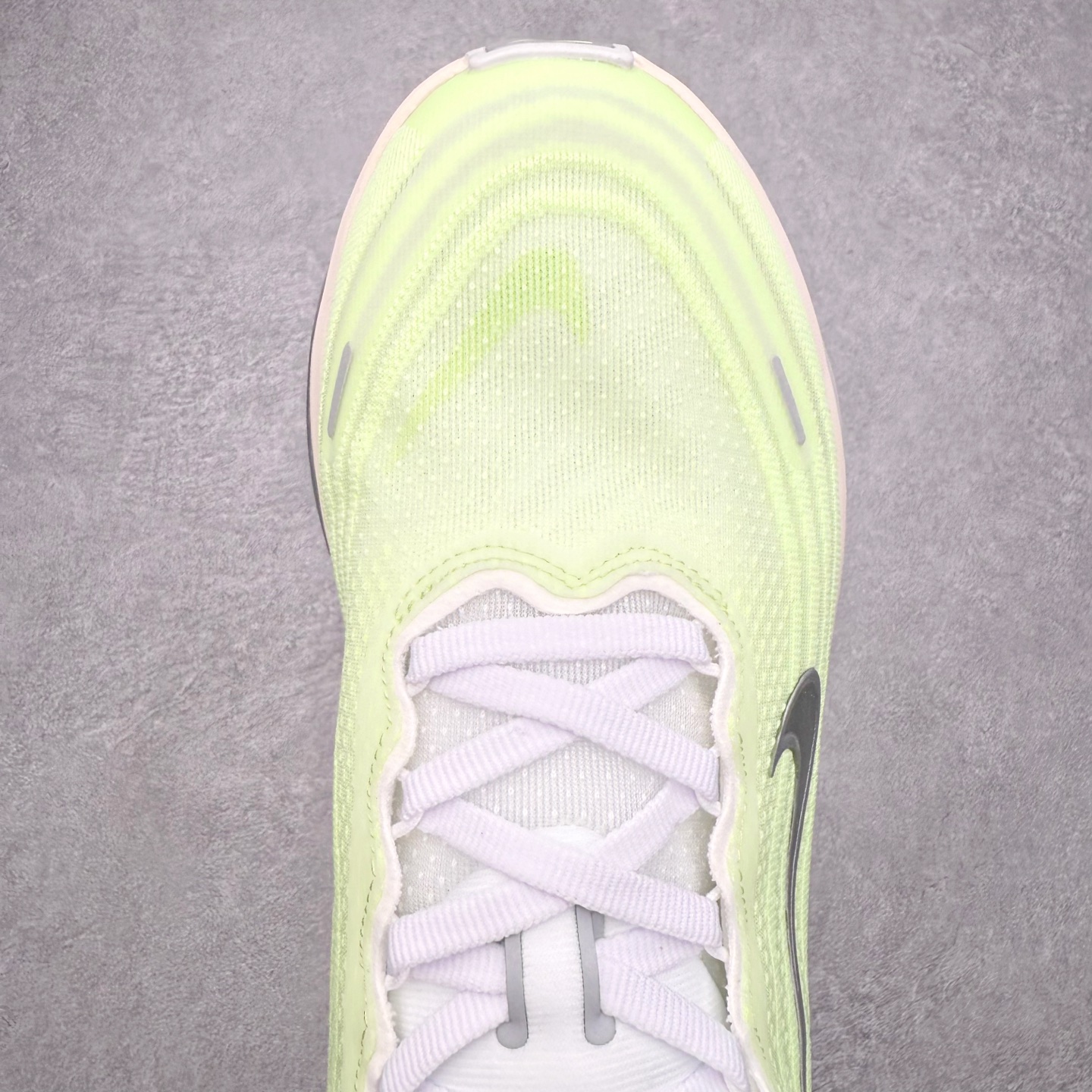 图片[4]-NK Vomero Plus 时尚舒适 网布防滑耐磨 低帮跑步鞋 实拍调校N版已经零色差零失真 百分百还原实物色彩所见即所得 不存在货不对板色差等低级问题 选购参考实物拍摄 不混卖不参货 只用心做好货严格选品 承诺混一赔十 尺码：36 36.5 37.5 38 38.5 39 40 40.5 41 42 42.5 43 44 44.5 45-选品中心