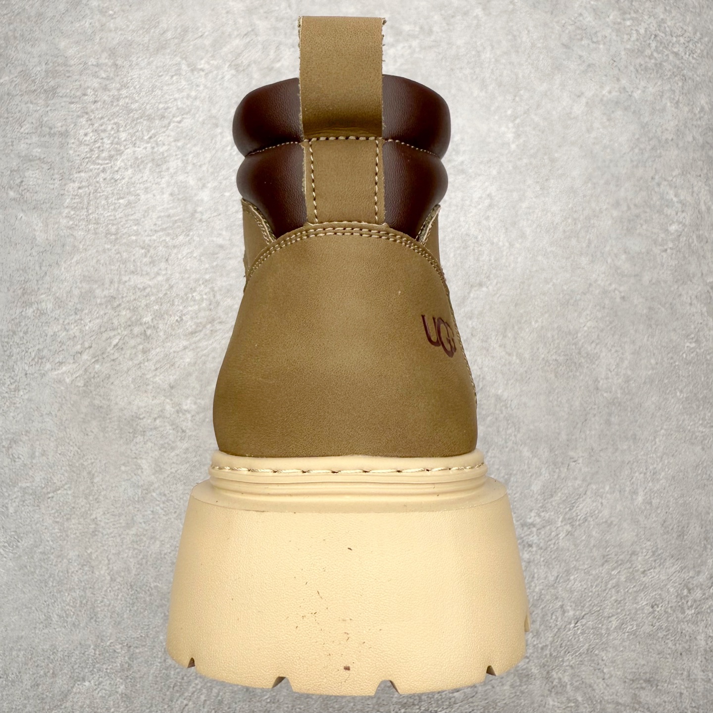 图片[8]-＃福利特价 UGG Tasman Weather Hybrid 塔斯曼混合系列户外中帮休闲马丁靴雪地靴UGG秋冬新品 秋冬必备（内里加绒保暖🔥）时尚休闲马丁靴雪地靴系列 代购专供品质 面料采用进口头层牛皮材质 鞋内里采用🔥毛茸一体内里保暖锁热。外置防滑橡胶大底 系带设计 穿脱十分方便 采用TPU模压定型真皮鞋面材质#科技外底防滑,耐磨性和良好的弹性！尺码：39-44-选品中心