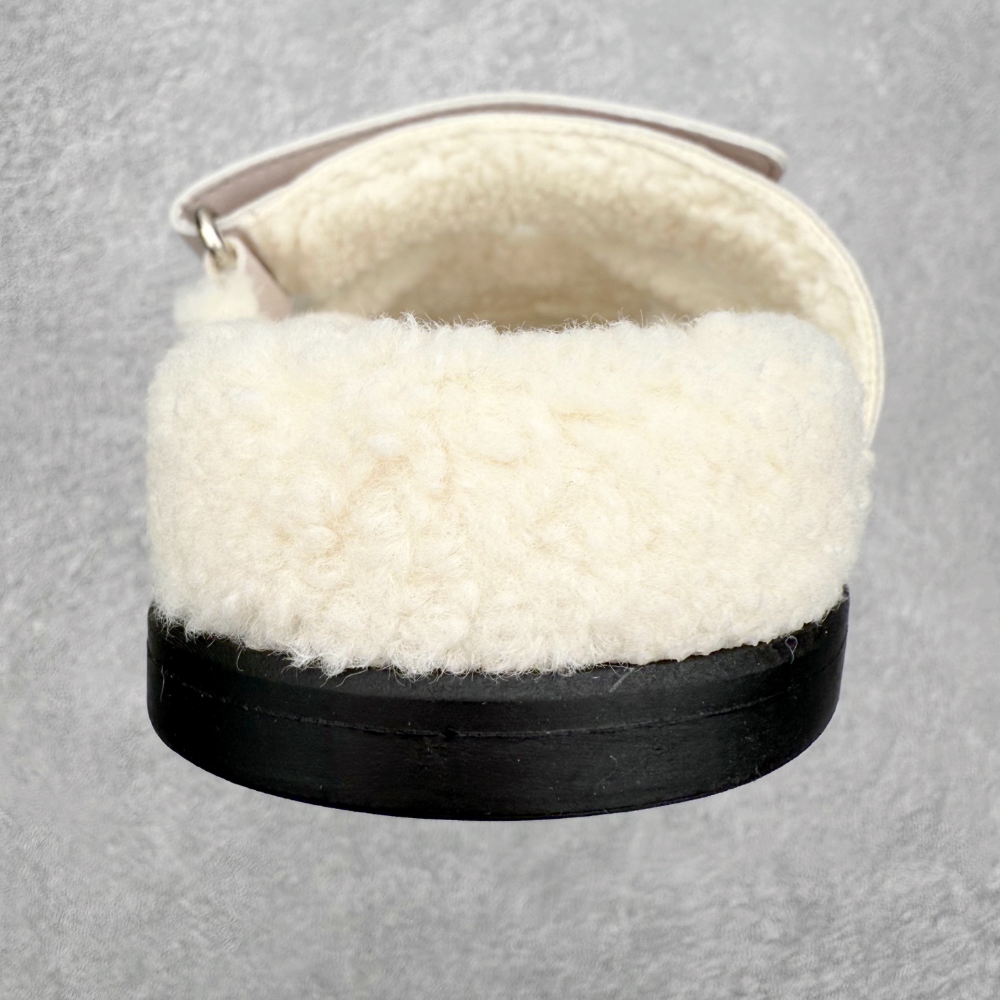 图片[8]-爱马仕经典爆款二舅羊毛拖火爆来袭 小红书爆款 秋冬穿搭必单品居家 出街百搭时尚超洋气配色极其丰富多彩 行走的托斯卡纳风 TPR防滑大底超轻盈 上脚超舒适无束缚感 尺码：35 36 37 38 39 40-选品中心