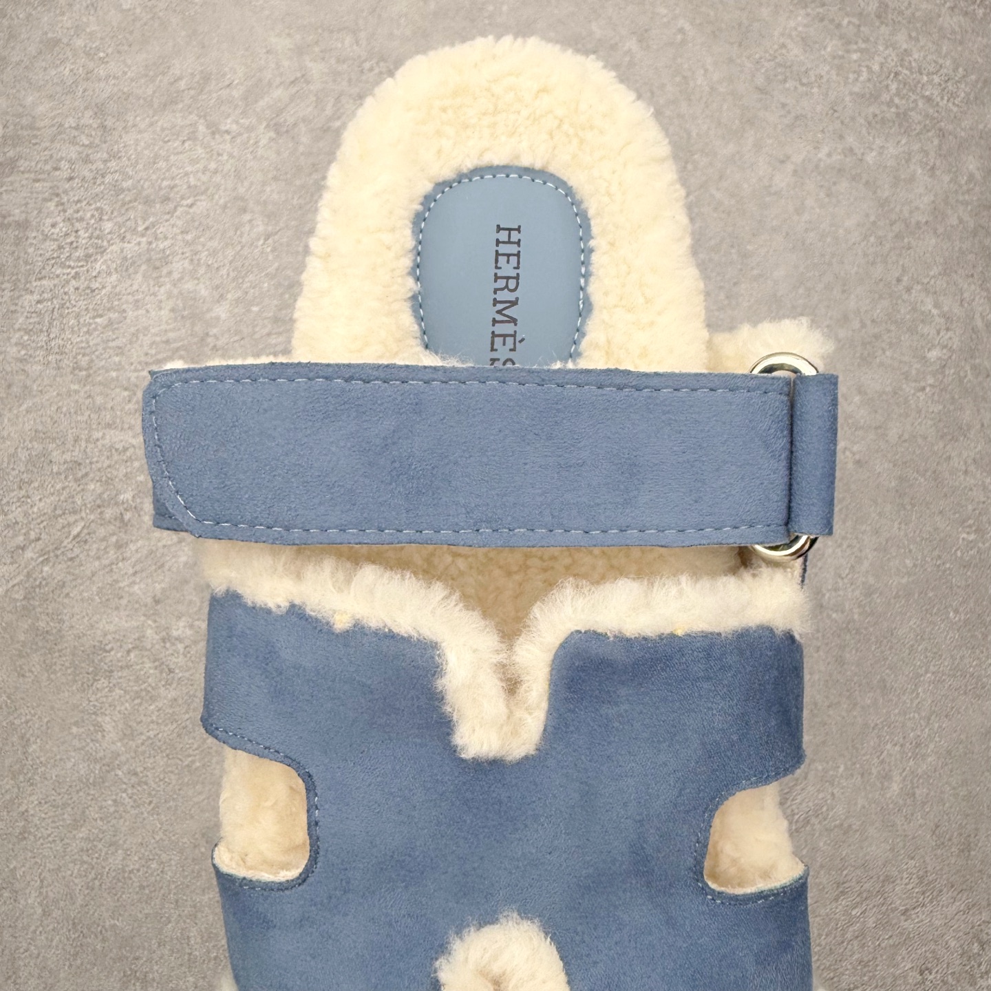 图片[5]-爱马仕经典爆款二舅羊毛拖火爆来袭 小红书爆款 秋冬穿搭必单品居家 出街百搭时尚超洋气配色极其丰富多彩 行走的托斯卡纳风 TPR防滑大底超轻盈 上脚超舒适无束缚感 尺码：35 36 37 38 39 40-选品中心