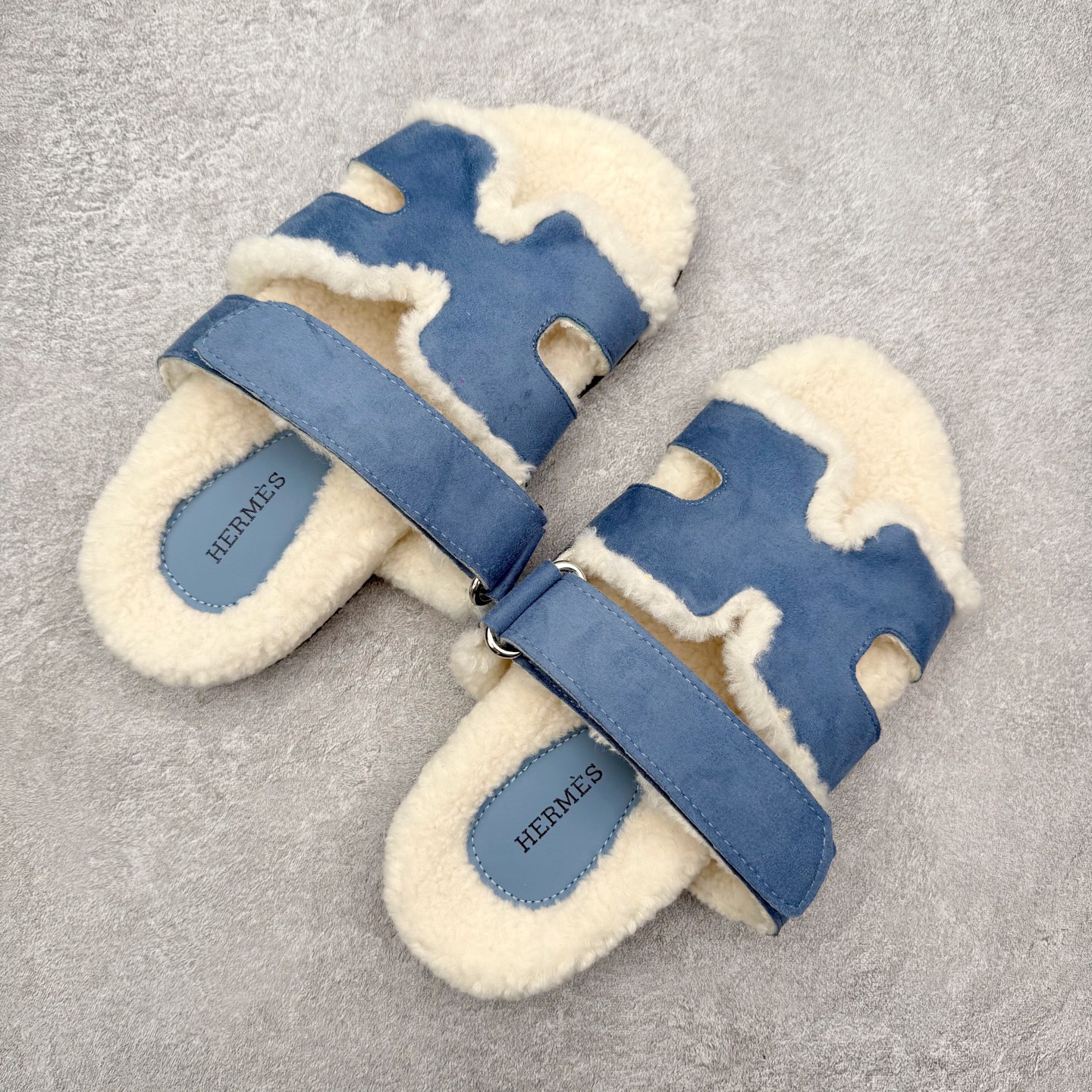 图片[3]-爱马仕经典爆款二舅羊毛拖火爆来袭 小红书爆款 秋冬穿搭必单品居家 出街百搭时尚超洋气配色极其丰富多彩 行走的托斯卡纳风 TPR防滑大底超轻盈 上脚超舒适无束缚感 尺码：35 36 37 38 39 40-选品中心