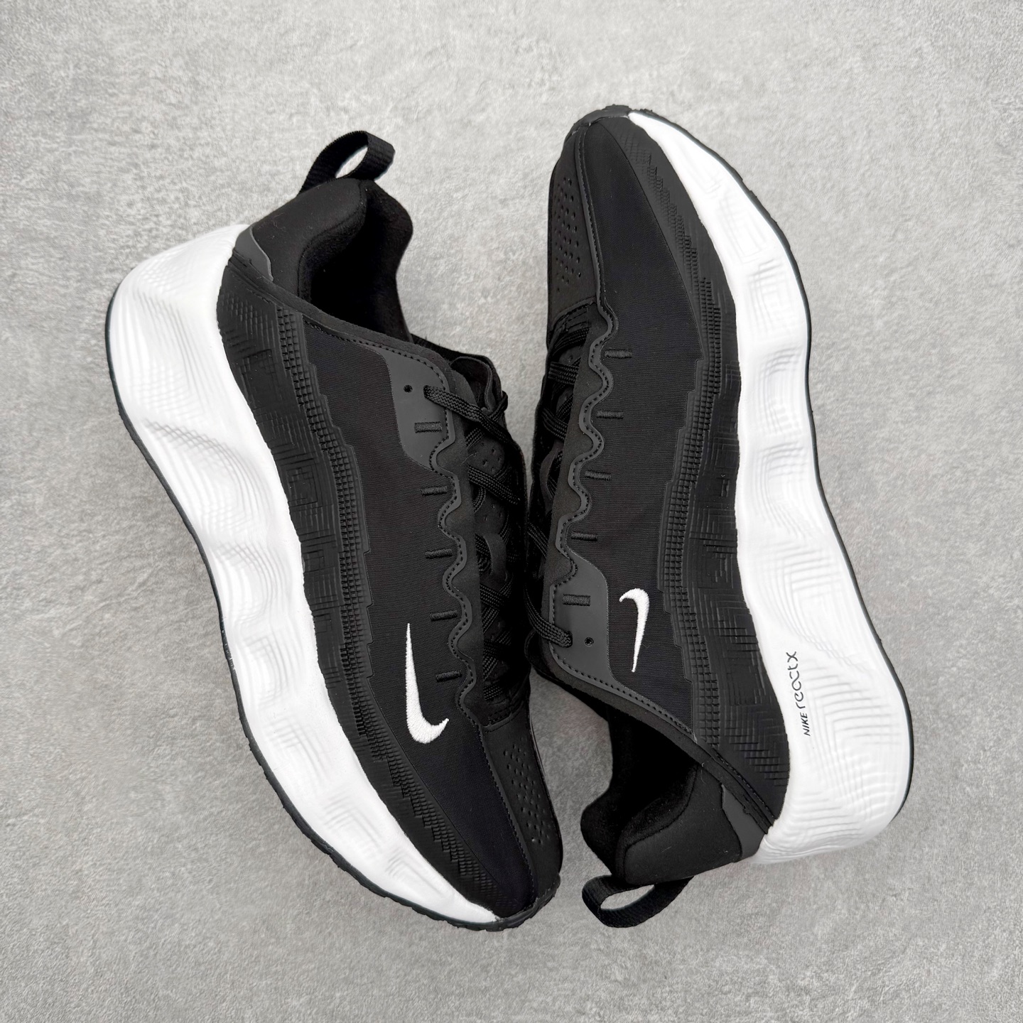 图片[3]-HYEIN SEO x NK Ava Rover 百搭舒适耐磨低帮跑步鞋 男女同款 流线型轮廓，通过轻薄物料鞋面结合 TPU 网格状支撑示人，增厚的中底材质选用 ReactX 加持，华夫外底收尾。鞋垫与后跟鞋提，克制点缀 Hyein Seo 字样。鞋垫与鞋提则采用菱形格纹的变化元素呈现。实拍调校N版已经零色差零失真 百分百还原实物色彩所见即所得 不存在货不对板色差等低级问题 选购参考实物拍摄 不混卖不参货 只用心做好货严格选品 承诺混一赔十 尺码：36 36.5 37.5 38 38.5 39 40 40.5 41 42 42.5 43 44 44.5 45-选品中心