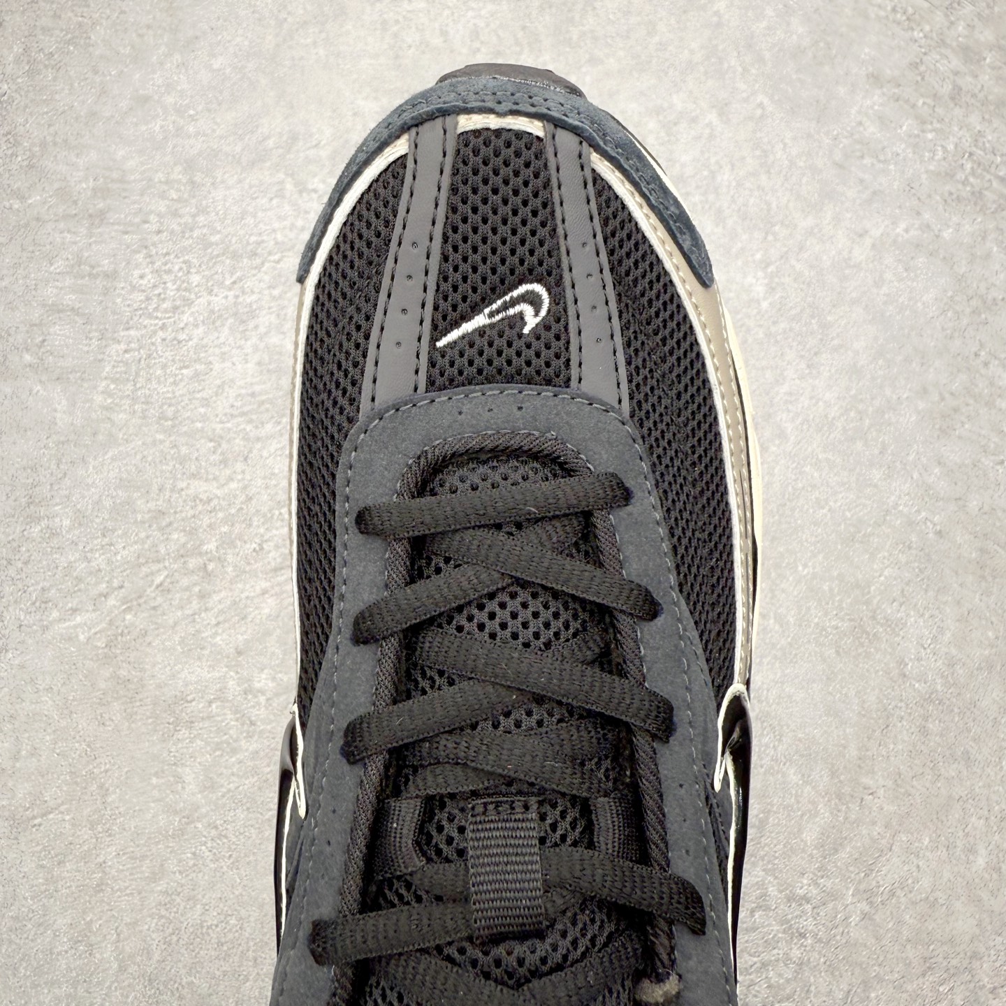 图片[4]-NK Initiator 创始者系列复古老爹鞋运动舒适复古网布合成革减震防滑耐磨低帮休闲跑步鞋 Ins爆火全新韩系古着风 回味经典 采用透气网眼鞋面和支撑覆盖层 自然运动设计的Phlyon中底用于缓冲 BRS 1000碳橡胶外底具有轻质柔韧性 牵引力和耐用性 尺码：36 36.5 37.5 38 38.5 39 40 40.5 41 42 42.5 43 44 45-选品中心