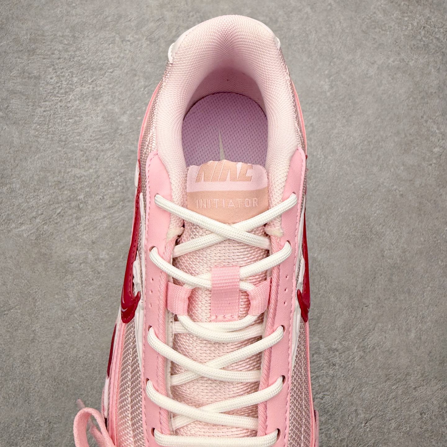 图片[5]-NK Initiator 创始者系列复古老爹鞋运动舒适复古网布合成革减震防滑耐磨低帮休闲跑步鞋 Ins爆火全新韩系古着风 回味经典 采用透气网眼鞋面和支撑覆盖层 自然运动设计的Phlyon中底用于缓冲 BRS 1000碳橡胶外底具有轻质柔韧性 牵引力和耐用性 尺码：36 36.5 37.5 38 38.5 39 40 40.5 41 42 42.5 43 44 45-选品中心