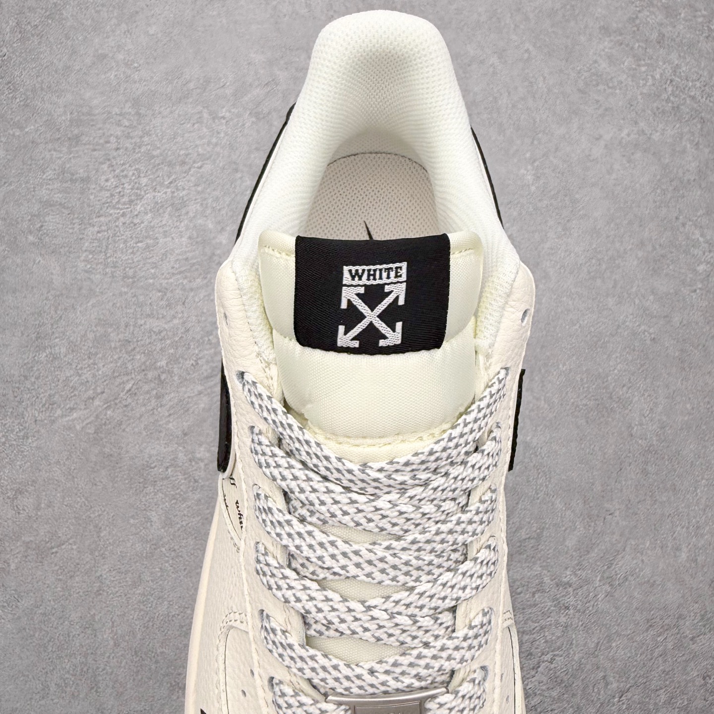 图片[5]-NK Air Force 1´07 Low 空军一号低帮百搭休闲运动板鞋 SM6668-117 柔软、弹性十足的缓震性能和出色的中底设计 横跨复古与现代的外型结合 造就出风靡全球 三十多年的Force 1 直到今天还深受青睐 实拍调校N版已经零色差零失真 百分百还原实物色彩所见即所得 不存在货不对板色差等低级问题 选购参考实物拍摄 不混卖不参货 只用心做好货严格选品 承诺混一赔十 尺码：36 36.5 37.5 38 38.5 39 40 40.5 41 42 42.5 43 44 44.5 45-选品中心