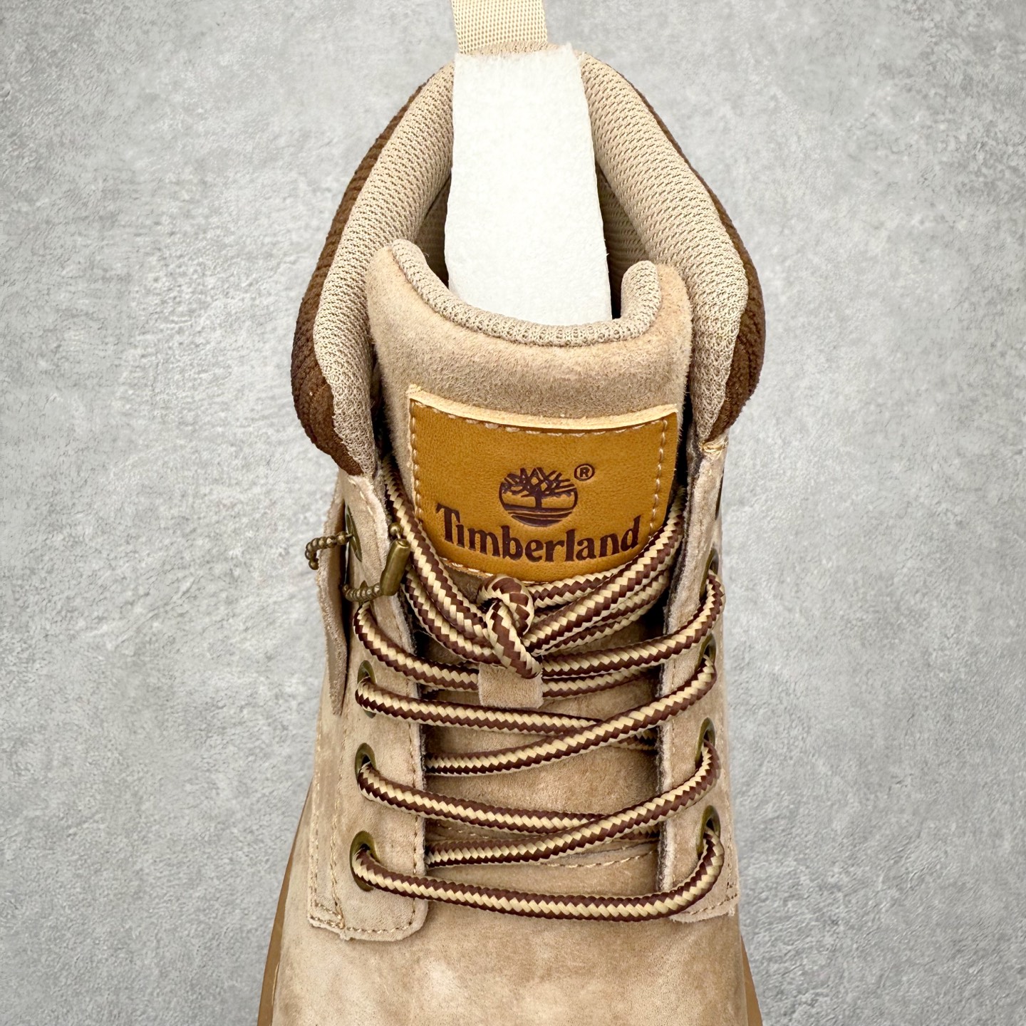 图片[5]-＃福利特价 Timberland添柏岚/天伯伦户外中帮休闲大黄靴系列 广东大厂品质 原盒原包装 面料采用意大利🇮🇹顶级磨砂细纹牛皮 搭配防臭防腐真皮乳胶鞋垫 给您完美的穿着体验 质量考究耐穿 型男必备 专治不帅 高品质脚感一流 尺码：38 39 40 41 42 43 44（皮鞋码）-选品中心