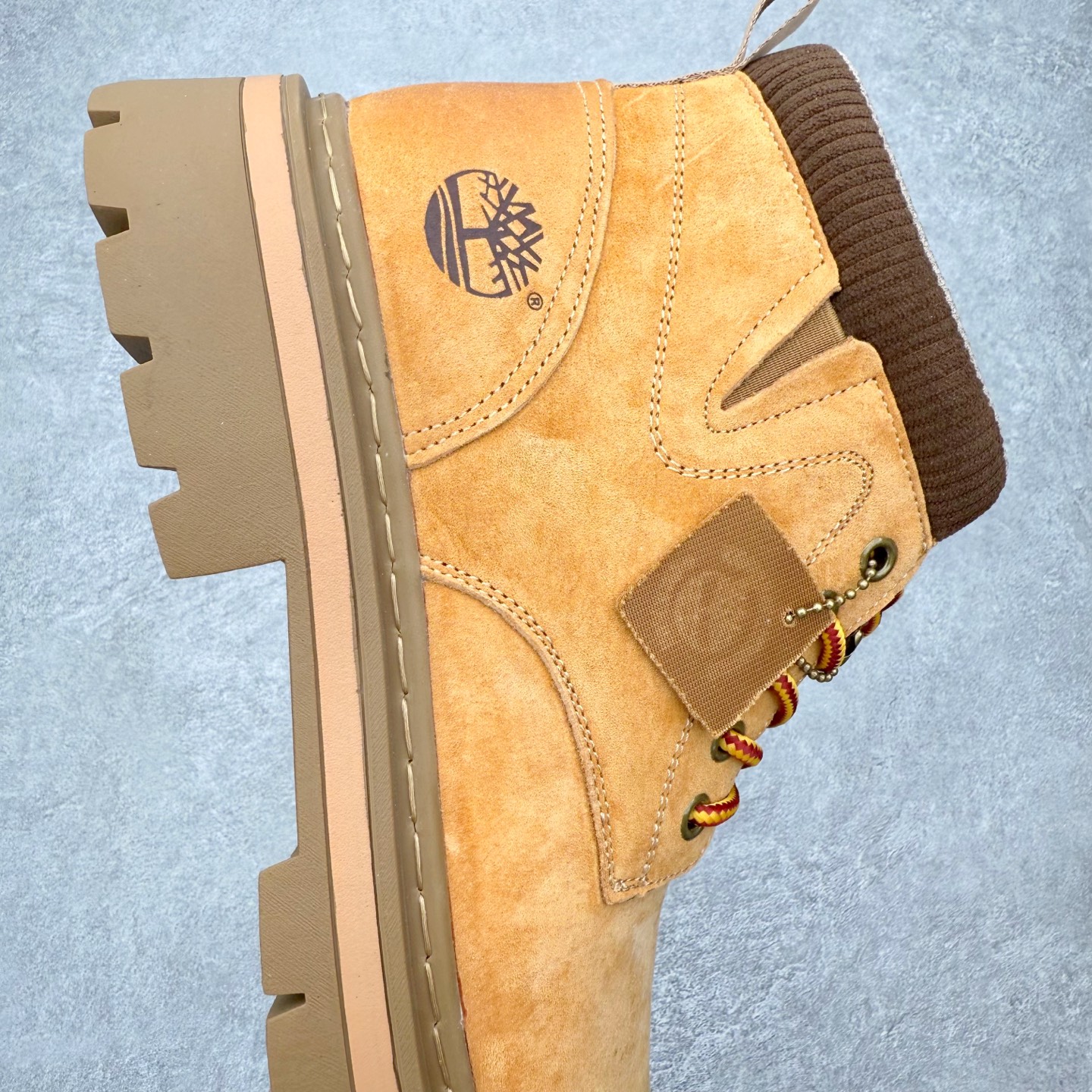 图片[6]-＃福利特价 Timberland添柏岚/天伯伦户外中帮休闲大黄靴系列 广东大厂品质 原盒原包装 面料采用意大利🇮🇹顶级磨砂细纹牛皮 搭配防臭防腐真皮乳胶鞋垫 给您完美的穿着体验 质量考究耐穿 型男必备 专治不帅 高品质脚感一流 尺码：38 39 40 41 42 43 44（皮鞋码）-选品中心