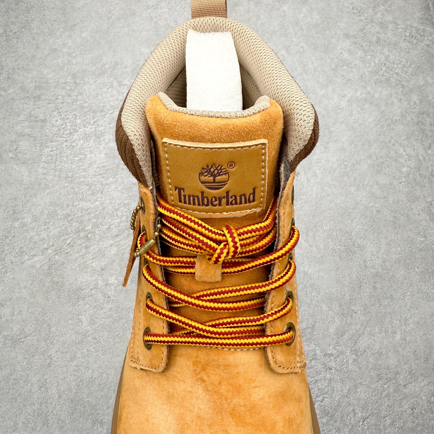 图片[5]-＃福利特价 Timberland添柏岚/天伯伦户外中帮休闲大黄靴系列 广东大厂品质 原盒原包装 面料采用意大利🇮🇹顶级磨砂细纹牛皮 搭配防臭防腐真皮乳胶鞋垫 给您完美的穿着体验 质量考究耐穿 型男必备 专治不帅 高品质脚感一流 尺码：38 39 40 41 42 43 44（皮鞋码）-选品中心