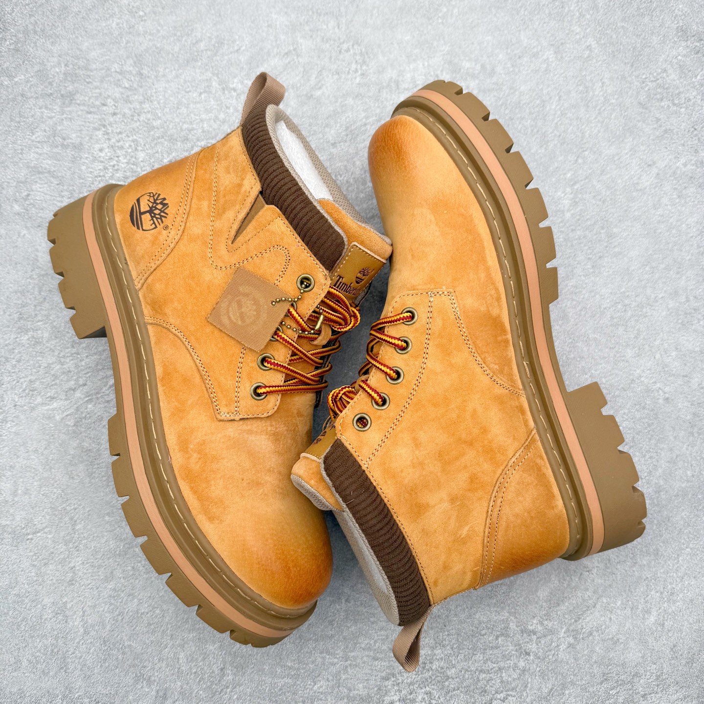 图片[3]-＃福利特价 Timberland添柏岚/天伯伦户外中帮休闲大黄靴系列 广东大厂品质 原盒原包装 面料采用意大利🇮🇹顶级磨砂细纹牛皮 搭配防臭防腐真皮乳胶鞋垫 给您完美的穿着体验 质量考究耐穿 型男必备 专治不帅 高品质脚感一流 尺码：38 39 40 41 42 43 44（皮鞋码）-选品中心