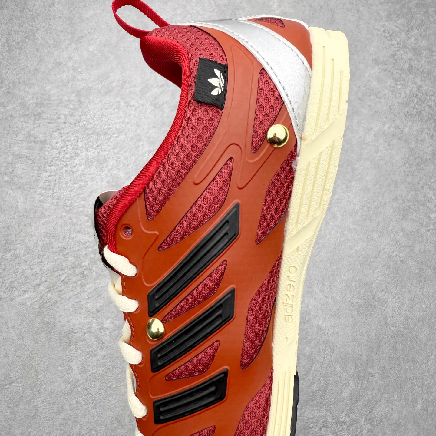 图片[7]-SONG FOR THE MUTE x AD originals Adizero PR SFTM-006 联名款舒适百搭透气跑步鞋 男女同款 HP3522 实拍调校N版已经零色差零失真 百分百还原实物色彩所见即所得 不存在货不对板色差等低级问题 选购参考实物拍摄 不混卖不参货 只用心做好货严格选品 承诺混一赔十 尺码：36 36.5 37.5 38 38.5 39 40 40.5 41 42 42.5 43 44 44.5 45-选品中心