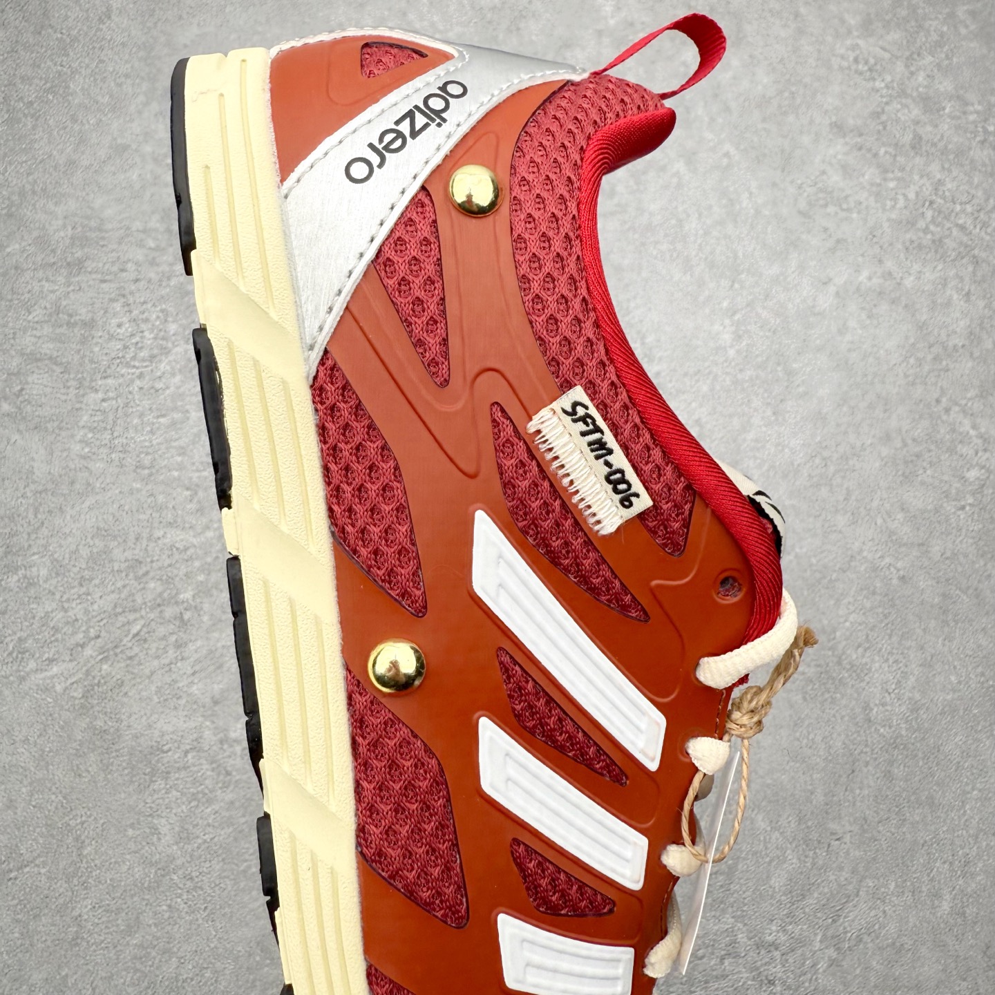 图片[6]-SONG FOR THE MUTE x AD originals Adizero PR SFTM-006 联名款舒适百搭透气跑步鞋 男女同款 HP3522 实拍调校N版已经零色差零失真 百分百还原实物色彩所见即所得 不存在货不对板色差等低级问题 选购参考实物拍摄 不混卖不参货 只用心做好货严格选品 承诺混一赔十 尺码：36 36.5 37.5 38 38.5 39 40 40.5 41 42 42.5 43 44 44.5 45-选品中心