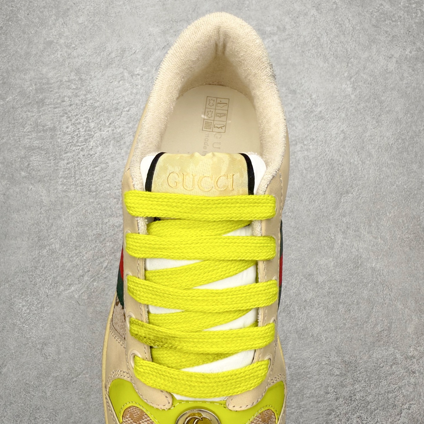 图片[5]-Gucci 古驰 Screener 运动休闲时装奢侈品系列 GG珐琅扣 擦脏做旧小脏鞋 高端零售海淘商家混卖版本 东莞纯原品质 原鞋对照工艺生产 原厂一致色泽度玛瑙珐琅GG扣 原版一致鞋舌鞋带处擦脏工艺 全套原版包装外盒配件 意大利进口磨砂头层牛皮 后跟原版一致哑光丝印烫金字体 全网独家复刻细节 ）同源出厂真丝绸防尘鞋套袋 原装雪梨形超软沙绒纸团，工艺无缝细空胶技术，原版一致私模开发大底 尺码：35 36 37 38 39 40 41 42 43 44 45-选品中心