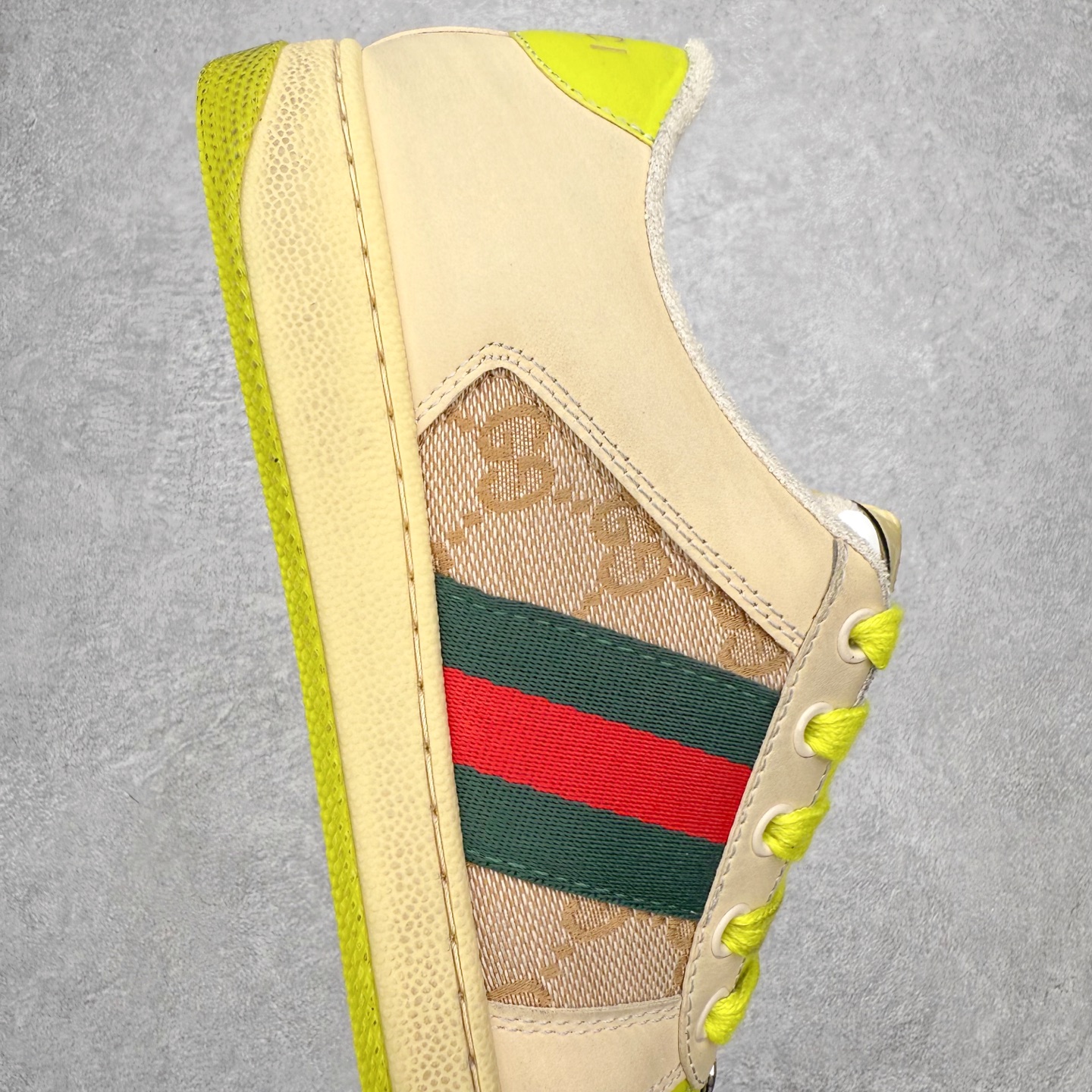 图片[6]-Gucci 古驰 Screener 运动休闲时装奢侈品系列 GG珐琅扣 擦脏做旧小脏鞋 高端零售海淘商家混卖版本 东莞纯原品质 原鞋对照工艺生产 原厂一致色泽度玛瑙珐琅GG扣 原版一致鞋舌鞋带处擦脏工艺 全套原版包装外盒配件 意大利进口磨砂头层牛皮 后跟原版一致哑光丝印烫金字体 全网独家复刻细节 ）同源出厂真丝绸防尘鞋套袋 原装雪梨形超软沙绒纸团，工艺无缝细空胶技术，原版一致私模开发大底 尺码：35 36 37 38 39 40 41 42 43 44 45-选品中心