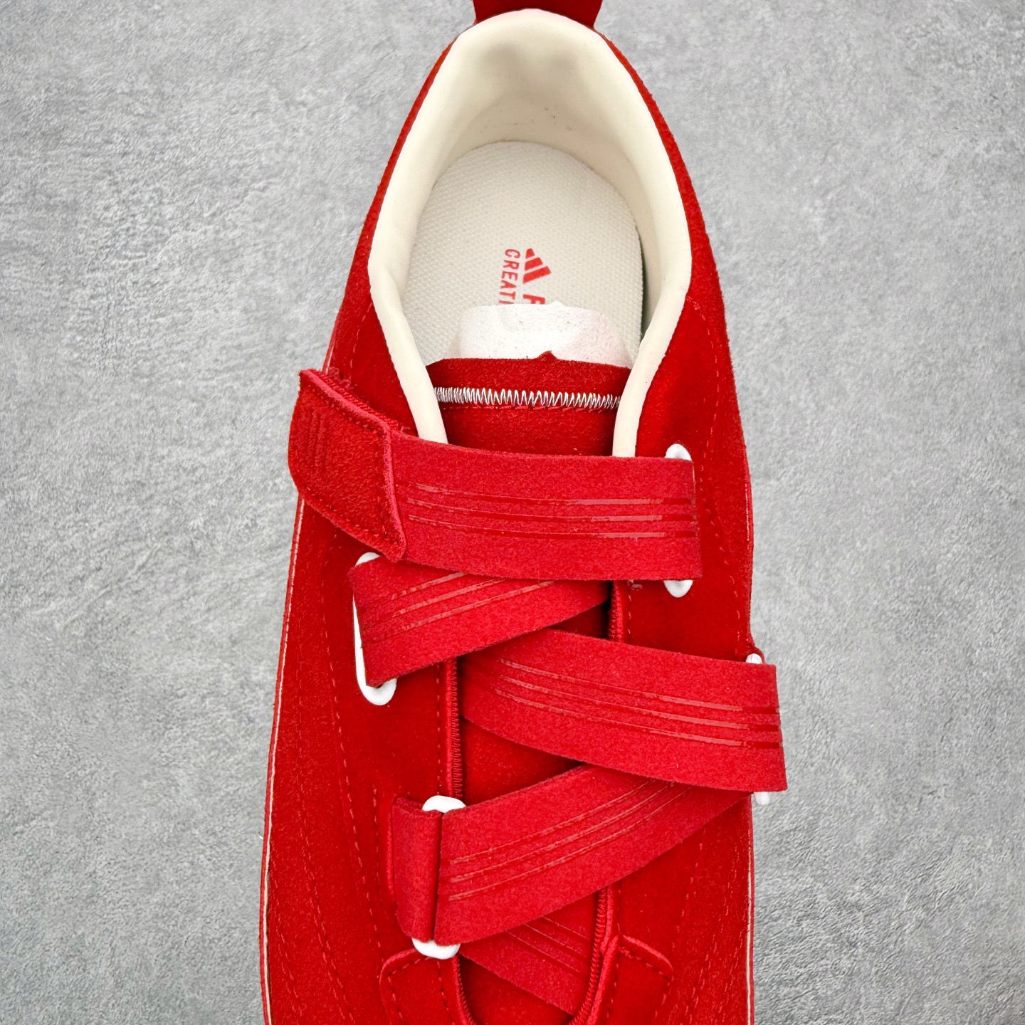 图片[5]-AD FOS URBAN REVERIE 舒适百搭 耐磨 低帮 生活休闲鞋 KJ0393 实拍调校N版已经零色差零失真 百分百还原实物色彩所见即所得 不存在货不对板色差等低级问题 选购参考实物拍摄 不混卖不参货 只用心做好货严格选品 承诺混一赔十 尺码：36 36.5 37.5 38 38.5 39 40 40.5 41 42 42.5 43 44 44.5 45-选品中心