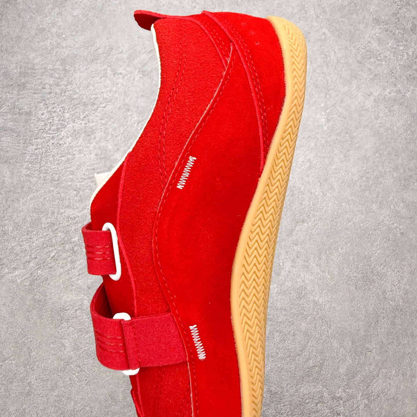 图片[7]-AD FOS URBAN REVERIE 舒适百搭 耐磨 低帮 生活休闲鞋 KJ0393 实拍调校N版已经零色差零失真 百分百还原实物色彩所见即所得 不存在货不对板色差等低级问题 选购参考实物拍摄 不混卖不参货 只用心做好货严格选品 承诺混一赔十 尺码：36 36.5 37.5 38 38.5 39 40 40.5 41 42 42.5 43 44 44.5 45-选品中心