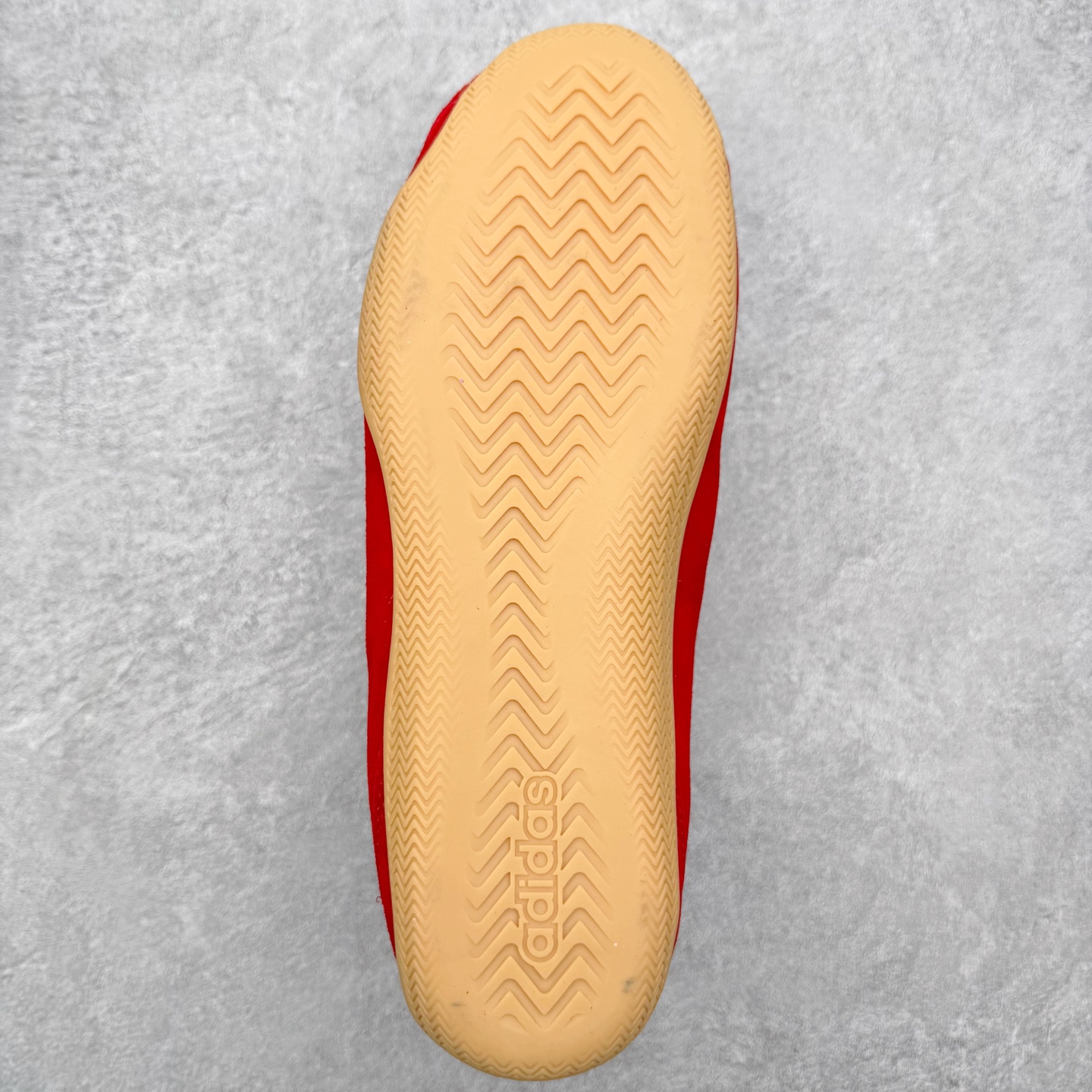 图片[9]-AD FOS URBAN REVERIE 舒适百搭 耐磨 低帮 生活休闲鞋 KJ0393 实拍调校N版已经零色差零失真 百分百还原实物色彩所见即所得 不存在货不对板色差等低级问题 选购参考实物拍摄 不混卖不参货 只用心做好货严格选品 承诺混一赔十 尺码：36 36.5 37.5 38 38.5 39 40 40.5 41 42 42.5 43 44 44.5 45-选品中心