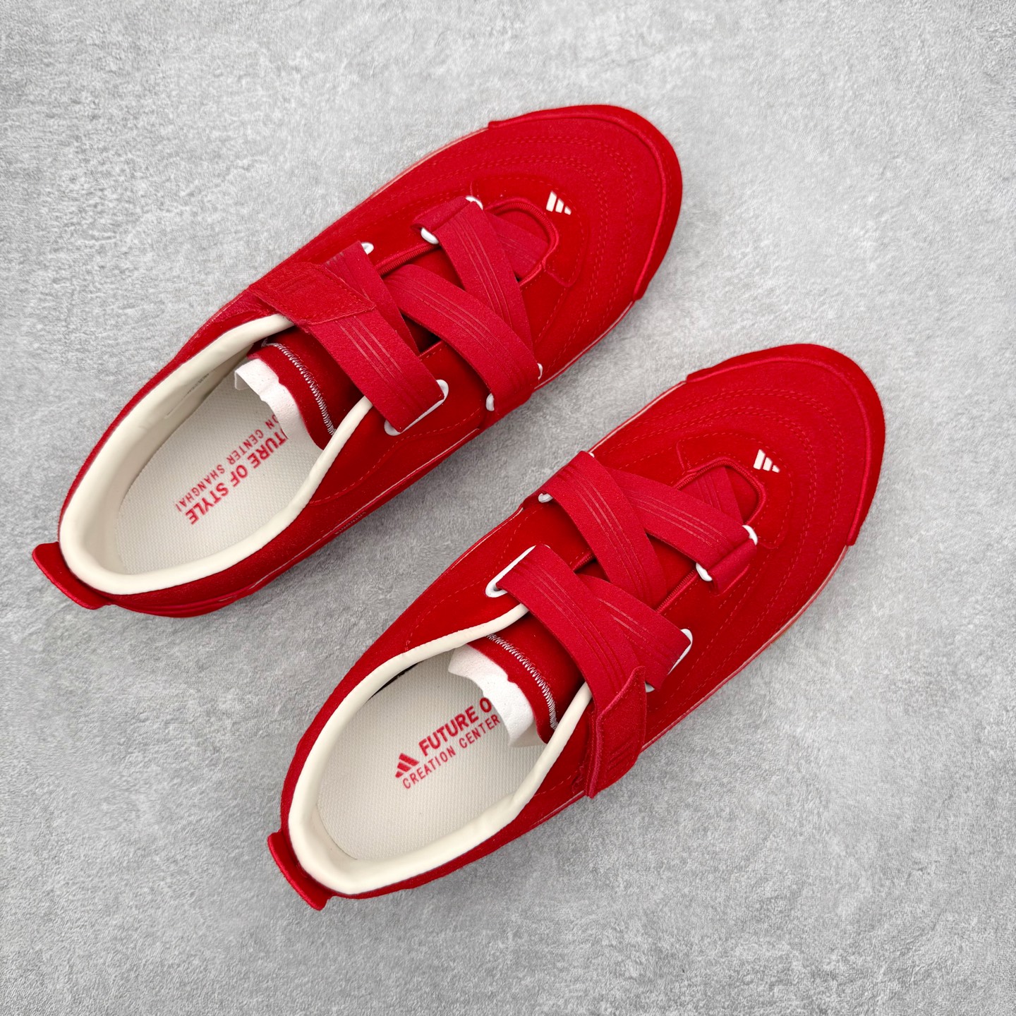 图片[3]-AD FOS URBAN REVERIE 舒适百搭 耐磨 低帮 生活休闲鞋 KJ0393 实拍调校N版已经零色差零失真 百分百还原实物色彩所见即所得 不存在货不对板色差等低级问题 选购参考实物拍摄 不混卖不参货 只用心做好货严格选品 承诺混一赔十 尺码：36 36.5 37.5 38 38.5 39 40 40.5 41 42 42.5 43 44 44.5 45-选品中心