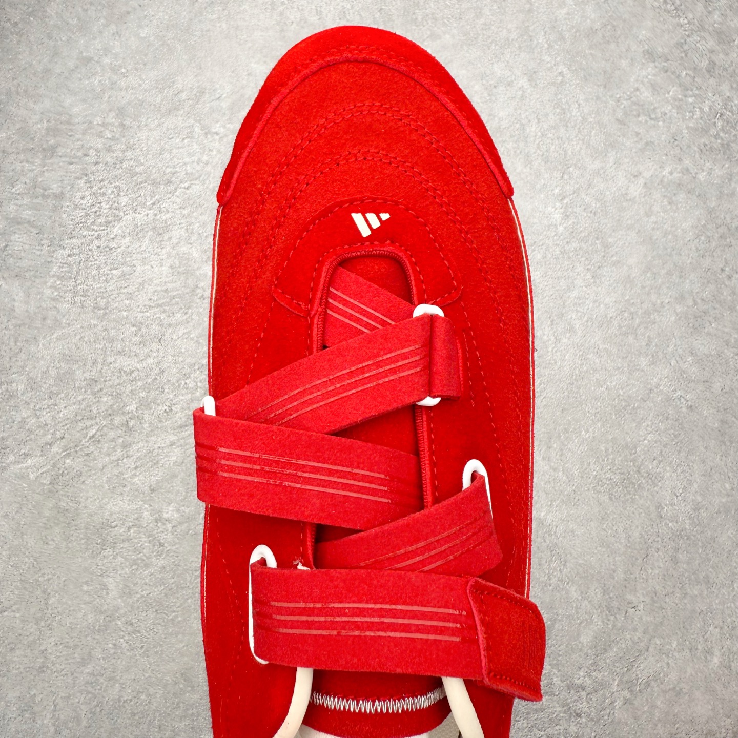 图片[4]-AD FOS URBAN REVERIE 舒适百搭 耐磨 低帮 生活休闲鞋 KJ0393 实拍调校N版已经零色差零失真 百分百还原实物色彩所见即所得 不存在货不对板色差等低级问题 选购参考实物拍摄 不混卖不参货 只用心做好货严格选品 承诺混一赔十 尺码：36 36.5 37.5 38 38.5 39 40 40.5 41 42 42.5 43 44 44.5 45-选品中心