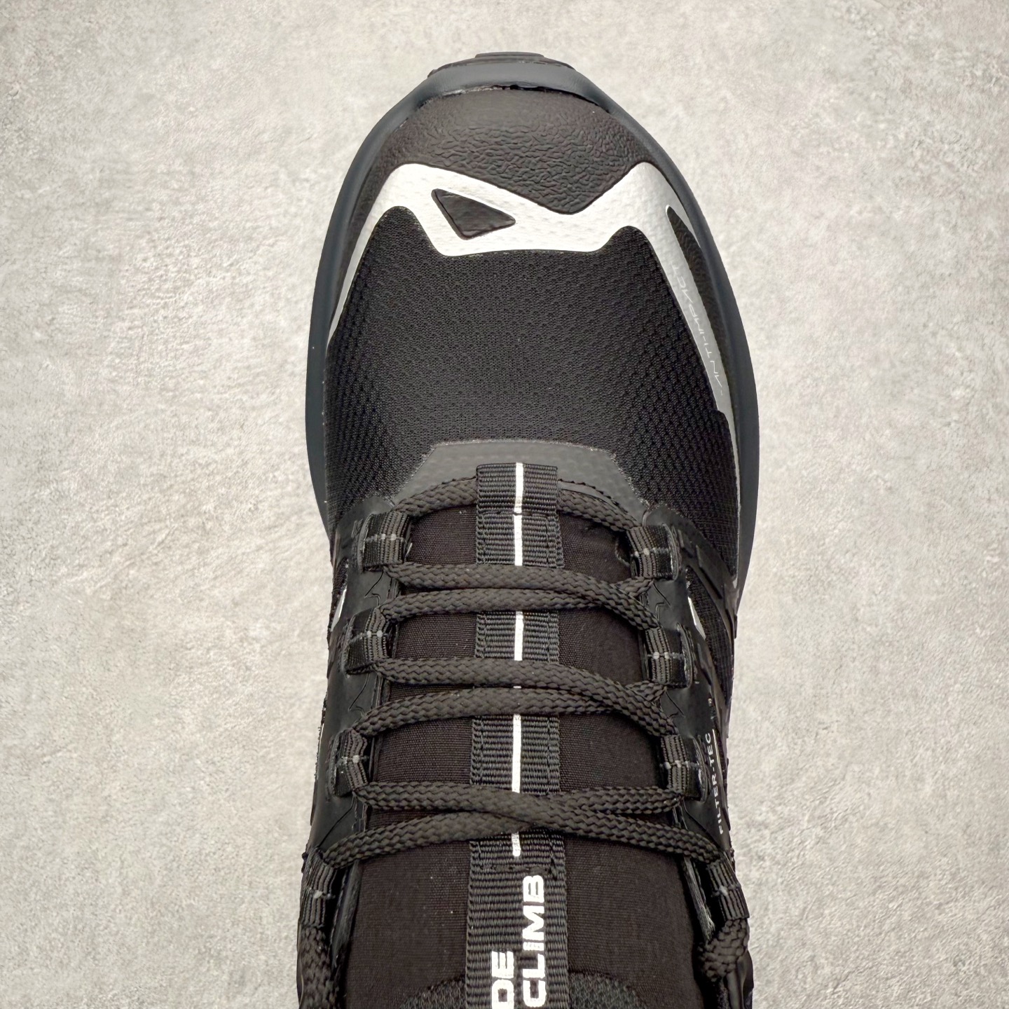 图片[4]-＃K版 凯乐石KAILAS 远征 MAX FLT 运动户外 防滑防水透气 低帮 登山徒步鞋 KAILAS凯乐石品牌是全球三大全系攀登品牌之一，于2003年创立于中国广州，致力于为有攀登梦想的户外运动员及爱好者，研发制造功能性专业装备，满足他们在极限环境下安全舒适的需求，凯乐石专注于科技面料的开发及专业功能设计，产品线覆盖登山、攀岩、徒步、越野跑山、露营、旅行等多项户外运动，通过运动员的测试反馈，不断进化迭代，产品荣获国内外大奖71座，发明专利21个，更突破性的自主研发攀登器械，打造出中国的攀登硬实力。实拍调校N版已经零色差零失真 百分百还原实物色彩所见即所得 不存在货不对板色差等低级问题 选购参考实物拍摄 不混卖不参货 只用心做好货严格选品 承诺混一赔十 尺码：36 36.5 37.5 38 38.5 39 39.5 40 40.5 41 41.5 42 42.5 43 44 44.5 45-选品中心