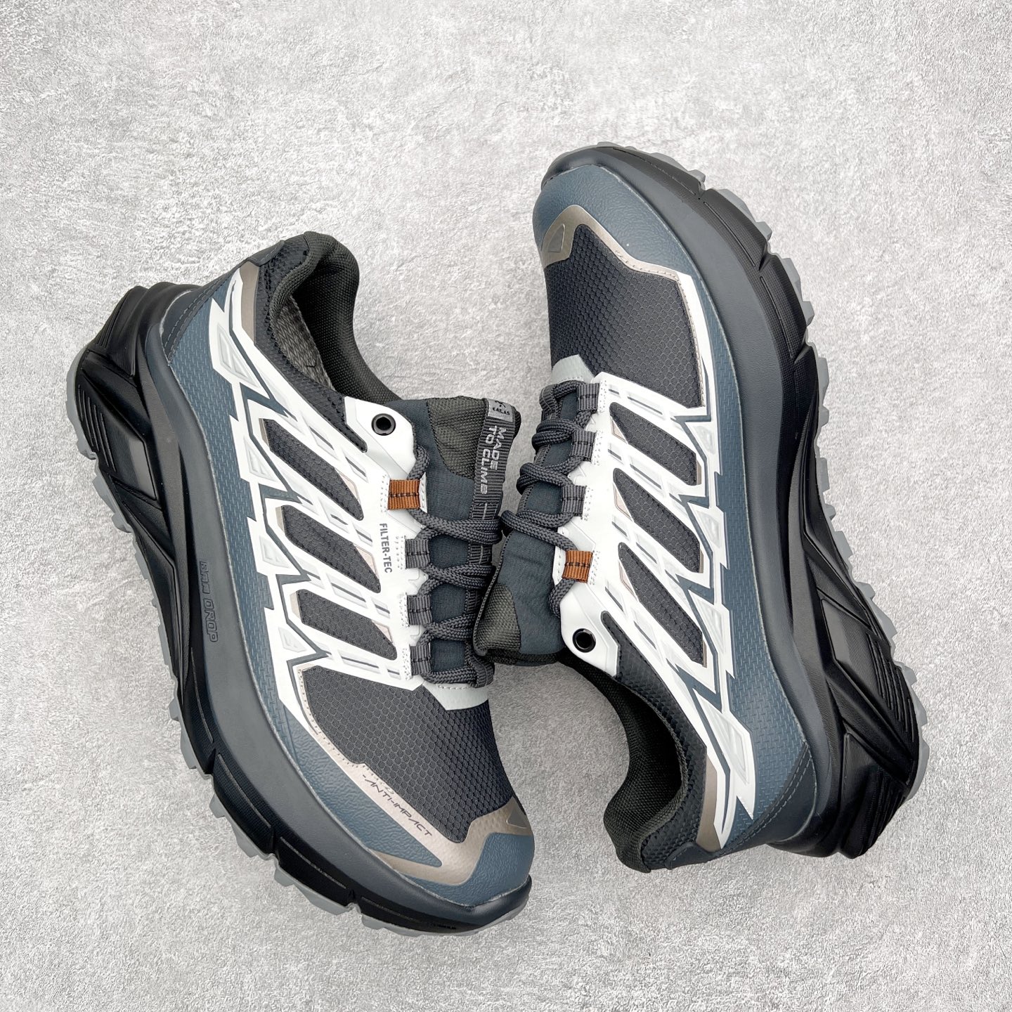 图片[3]-＃K版 凯乐石KAILAS 远征 MAX FLT 运动户外 防滑防水透气 低帮 登山徒步鞋 KAILAS凯乐石品牌是全球三大全系攀登品牌之一，于2003年创立于中国广州，致力于为有攀登梦想的户外运动员及爱好者，研发制造功能性专业装备，满足他们在极限环境下安全舒适的需求，凯乐石专注于科技面料的开发及专业功能设计，产品线覆盖登山、攀岩、徒步、越野跑山、露营、旅行等多项户外运动，通过运动员的测试反馈，不断进化迭代，产品荣获国内外大奖71座，发明专利21个，更突破性的自主研发攀登器械，打造出中国的攀登硬实力。实拍调校N版已经零色差零失真 百分百还原实物色彩所见即所得 不存在货不对板色差等低级问题 选购参考实物拍摄 不混卖不参货 只用心做好货严格选品 承诺混一赔十 尺码：36 36.5 37.5 38 38.5 39 39.5 40 40.5 41 41.5 42 42.5 43 44 44.5 45-选品中心