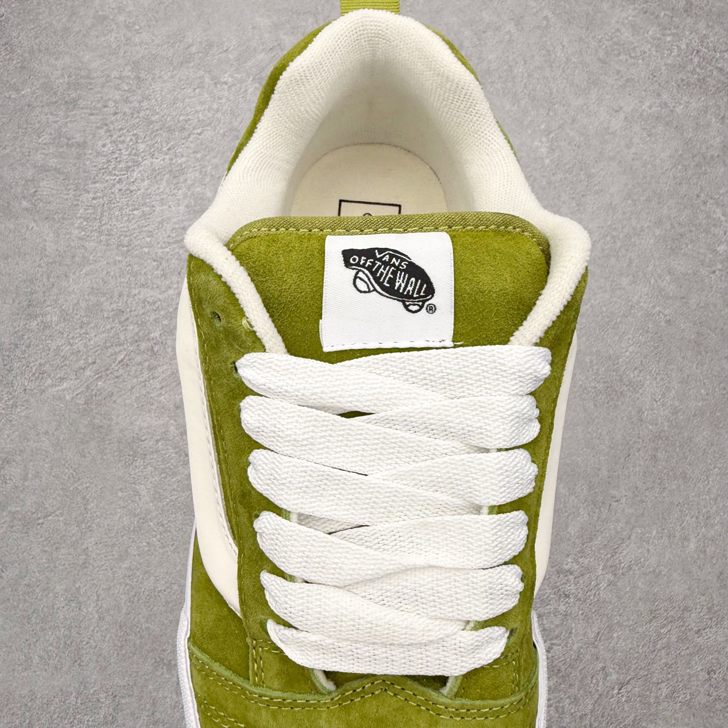 图片[5]-Vans Knu Skool 牛油果绿🥑 2026新款 复古休闲胖胖面包鞋 肥胖版大LOGO原版全皮猪八面料 货号：VN000D22EMB 尺码：35 36 36.5 37 38 38.5 39 40 40.5 41 42 42.5 43 44 工艺：硫化1：1（重量1：1、真标、原钢印、材质标、鞋型标、合格证）-选品中心