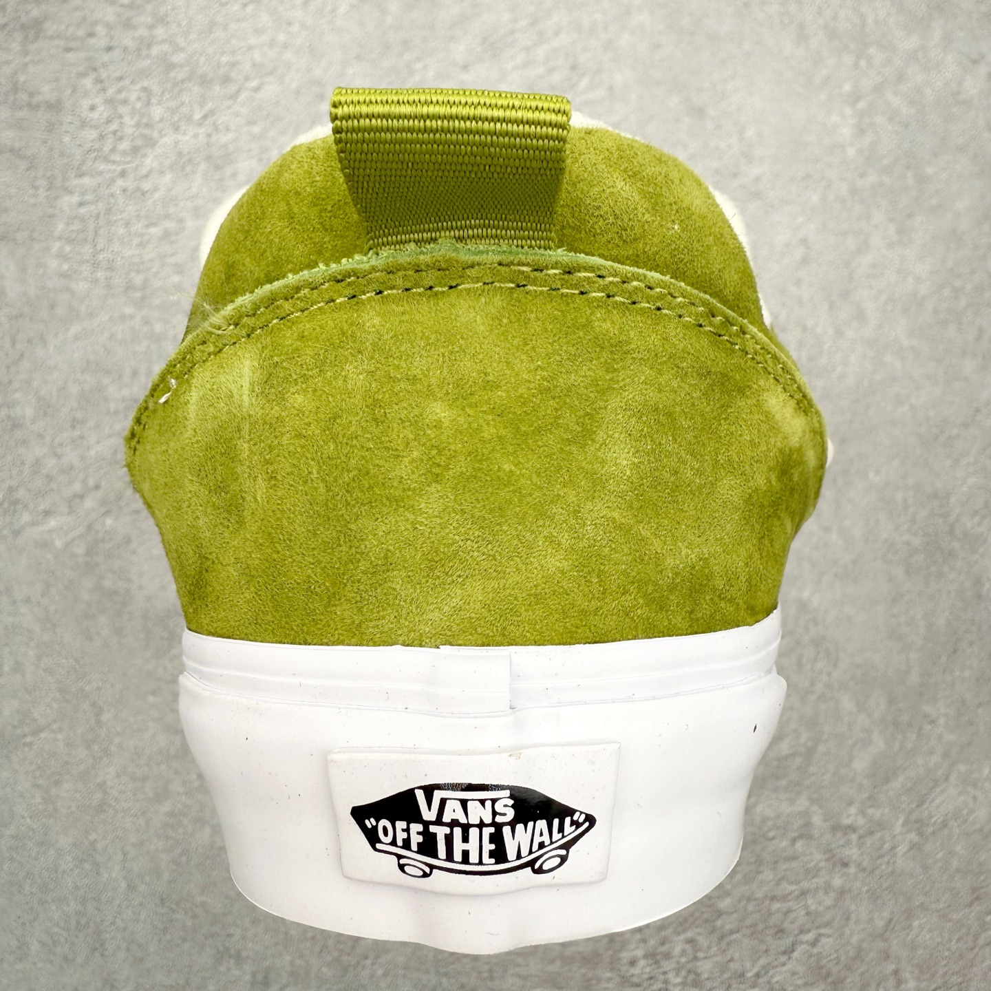 图片[8]-Vans Knu Skool 牛油果绿🥑 2026新款 复古休闲胖胖面包鞋 肥胖版大LOGO原版全皮猪八面料 货号：VN000D22EMB 尺码：35 36 36.5 37 38 38.5 39 40 40.5 41 42 42.5 43 44 工艺：硫化1：1（重量1：1、真标、原钢印、材质标、鞋型标、合格证）-选品中心
