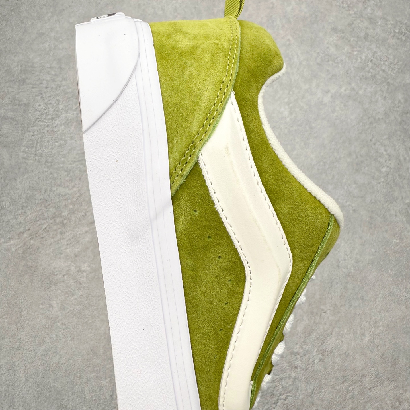 图片[6]-Vans Knu Skool 牛油果绿🥑 2026新款 复古休闲胖胖面包鞋 肥胖版大LOGO原版全皮猪八面料 货号：VN000D22EMB 尺码：35 36 36.5 37 38 38.5 39 40 40.5 41 42 42.5 43 44 工艺：硫化1：1（重量1：1、真标、原钢印、材质标、鞋型标、合格证）-选品中心