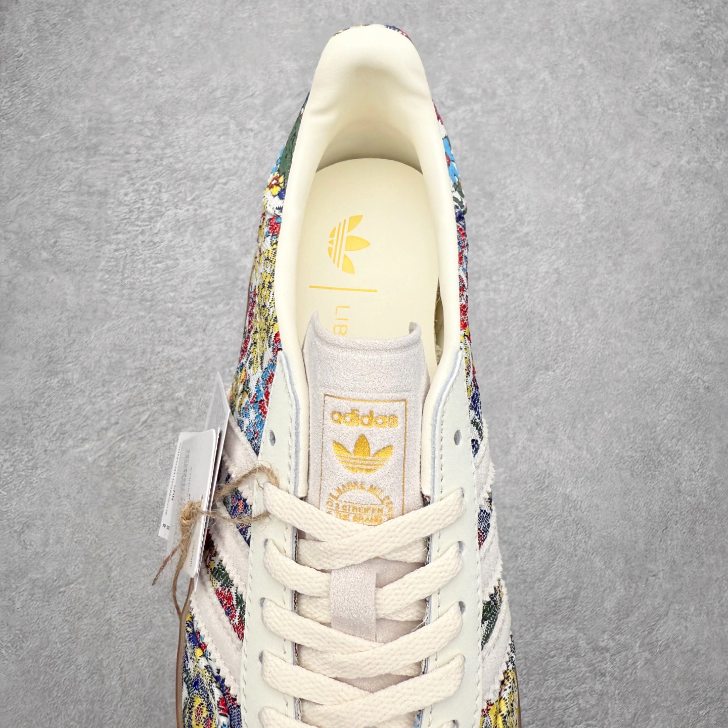 图片[5]-AD Gazelle Indoor Trainers 羚羊内训系列低帮复古百搭休闲运动德训风板鞋 JP5309 90年代经典的复刻版！自60年代以足球训练鞋面世以来,Gazelle就以其经典设计席卷全球。1991年版本的复刻,再造经典Gazelle。采用皮革打造,搭配浊色细节,让这款经典更加简约。尺码：36 36⅔ 37⅓ 38 38⅔ 39⅓ 40 40⅔ 41⅓ 42 42⅔ 43⅓ 44⅓ 44⅔ 45-选品中心