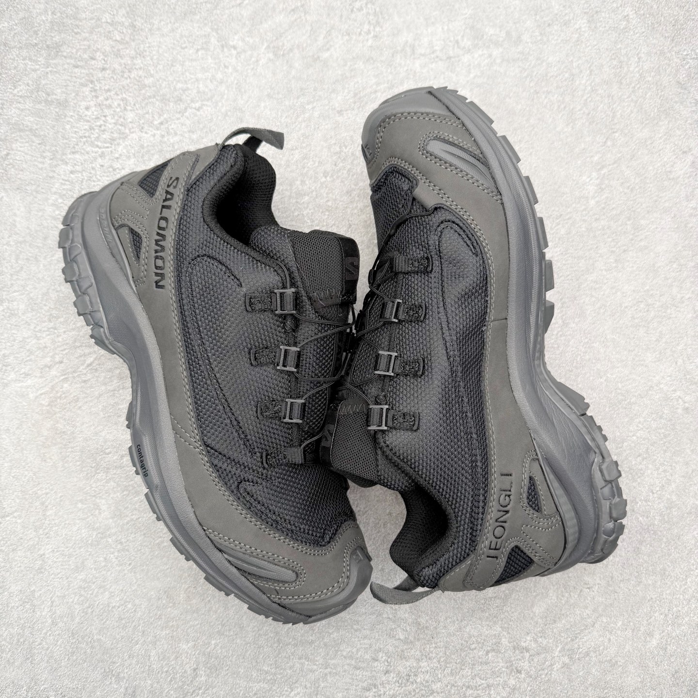 图片[3]-JeongLi x SALOMON萨洛蒙 XA PRO 3D 网布皮革联名款舒适百搭耐磨透气抗冲击低帮户外功能鞋 SALOMON诞生于1947年的法国阿尔卑斯山区，全球知名的户外运动品牌。一直致力于推动滑雪、越野跑等山地运动的发展及产品的进步。其产品设计致力于追求创新和发掘产品的性能极限，帮助喜欢自由的人在山地间不断挑战自我。实拍调校N版已经零色差零失真 百分百还原实物色彩所见即所得 不存在货不对板色差等低级问题 选购参考实物拍摄 不混卖不参货 只用心做好货严格选品 承诺混一赔十 尺码：36 36.5 37.5 38 38.5 39 40 40.5 41 42 42.5 43 44 44.5 45-选品中心