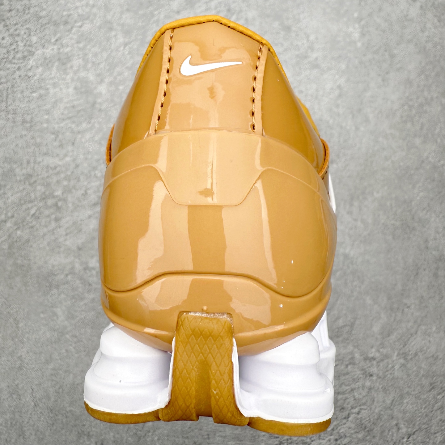 图片[8]-NK Total 90 Shox Secutor Magia 百搭舒适 耐磨 足球鞋 实拍调校N版已经零色差零失真 百分百还原实物色彩所见即所得 不存在货不对板色差等低级问题 选购参考实物拍摄 不混卖不参货 只用心做好货严格选品 承诺混一赔十 尺码：36 36.5 37.5 38 38.5 39 40 40.5 41 42 42.5 43 44 44.5 45-选品中心