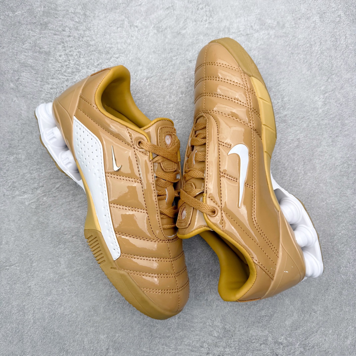 图片[3]-NK Total 90 Shox Secutor Magia 百搭舒适 耐磨 足球鞋 实拍调校N版已经零色差零失真 百分百还原实物色彩所见即所得 不存在货不对板色差等低级问题 选购参考实物拍摄 不混卖不参货 只用心做好货严格选品 承诺混一赔十 尺码：36 36.5 37.5 38 38.5 39 40 40.5 41 42 42.5 43 44 44.5 45-选品中心