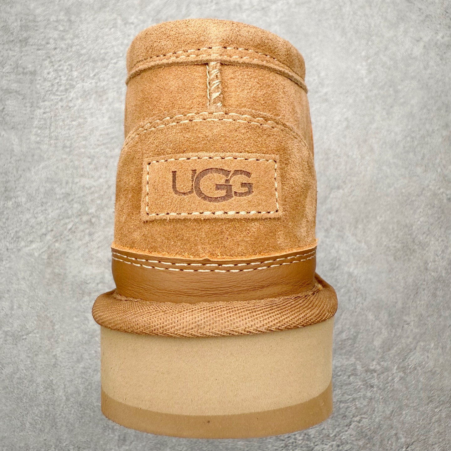 图片[8]-＃福利特价 UGG Tasman Weather Hybrid 塔斯曼混合系列户外中帮休闲马丁靴雪地靴UGG秋冬新品 秋冬必备（内里加绒保暖🔥）时尚休闲马丁靴雪地靴系列 代购专供品质 面料采用进口头层牛皮材质 鞋内里采用🔥毛茸一体内里保暖锁热。外置防滑橡胶大底 系带设计 穿脱十分方便 采用TPU模压定型真皮鞋面材质#科技外底防滑,耐磨性和良好的弹性！尺码：39-45-选品中心