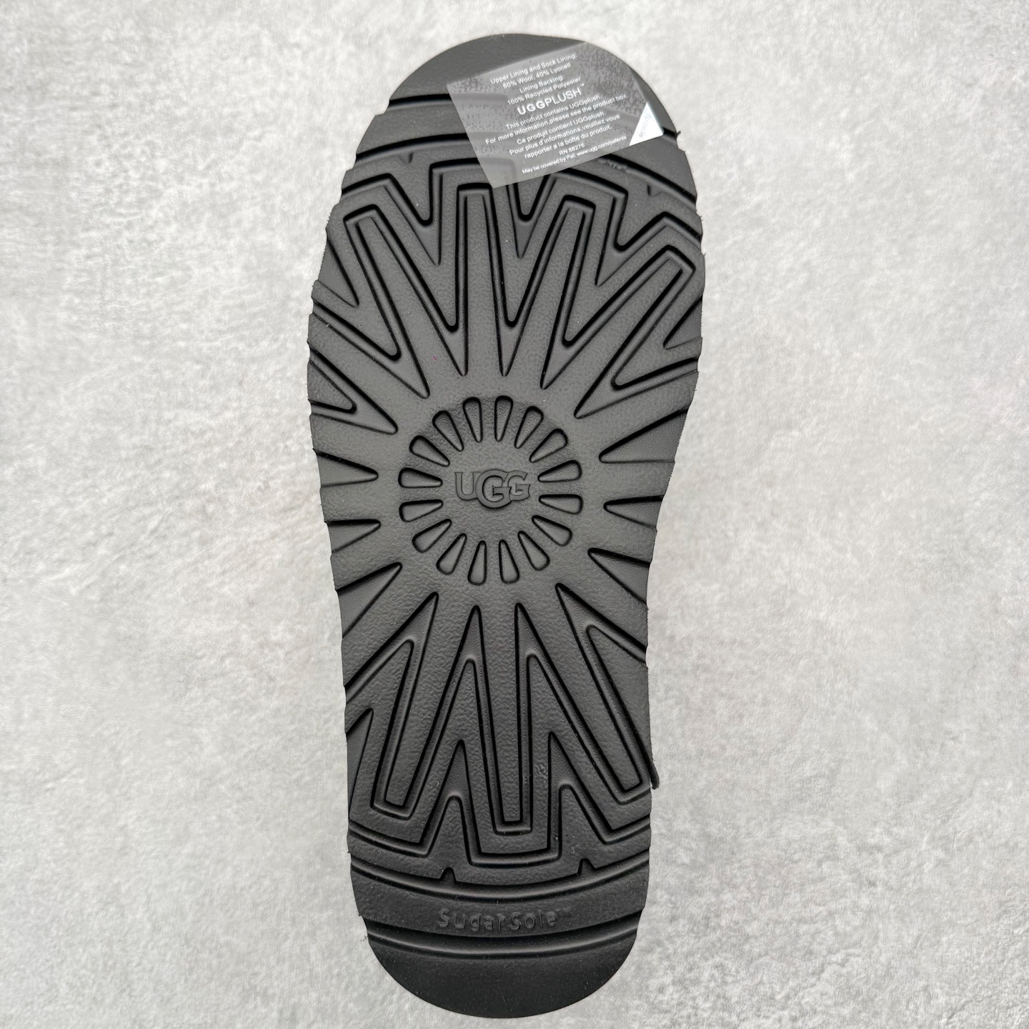 图片[9]-＃福利特价 UGG Tasman Weather Hybrid 塔斯曼混合系列户外中帮休闲马丁靴雪地靴UGG秋冬新品 秋冬必备（内里加绒保暖🔥）时尚休闲马丁靴雪地靴系列 代购专供品质 面料采用进口头层牛皮材质 鞋内里采用🔥毛茸一体内里保暖锁热。外置防滑橡胶大底 系带设计 穿脱十分方便 采用TPU模压定型真皮鞋面材质#科技外底防滑,耐磨性和良好的弹性！尺码：39-45-选品中心