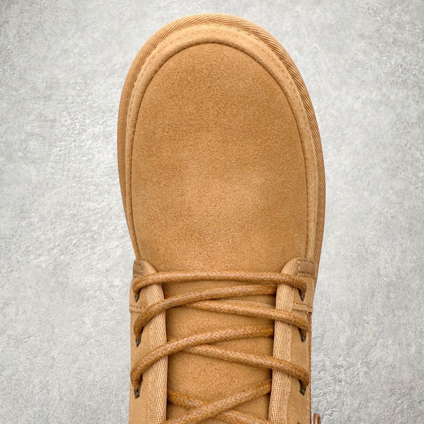 图片[4]-＃福利特价 UGG Tasman Weather Hybrid 塔斯曼混合系列户外中帮休闲马丁靴雪地靴UGG秋冬新品 秋冬必备（内里加绒保暖🔥）时尚休闲马丁靴雪地靴系列 代购专供品质 面料采用进口头层牛皮材质 鞋内里采用🔥毛茸一体内里保暖锁热。外置防滑橡胶大底 系带设计 穿脱十分方便 采用TPU模压定型真皮鞋面材质#科技外底防滑,耐磨性和良好的弹性！尺码：39-45-选品中心