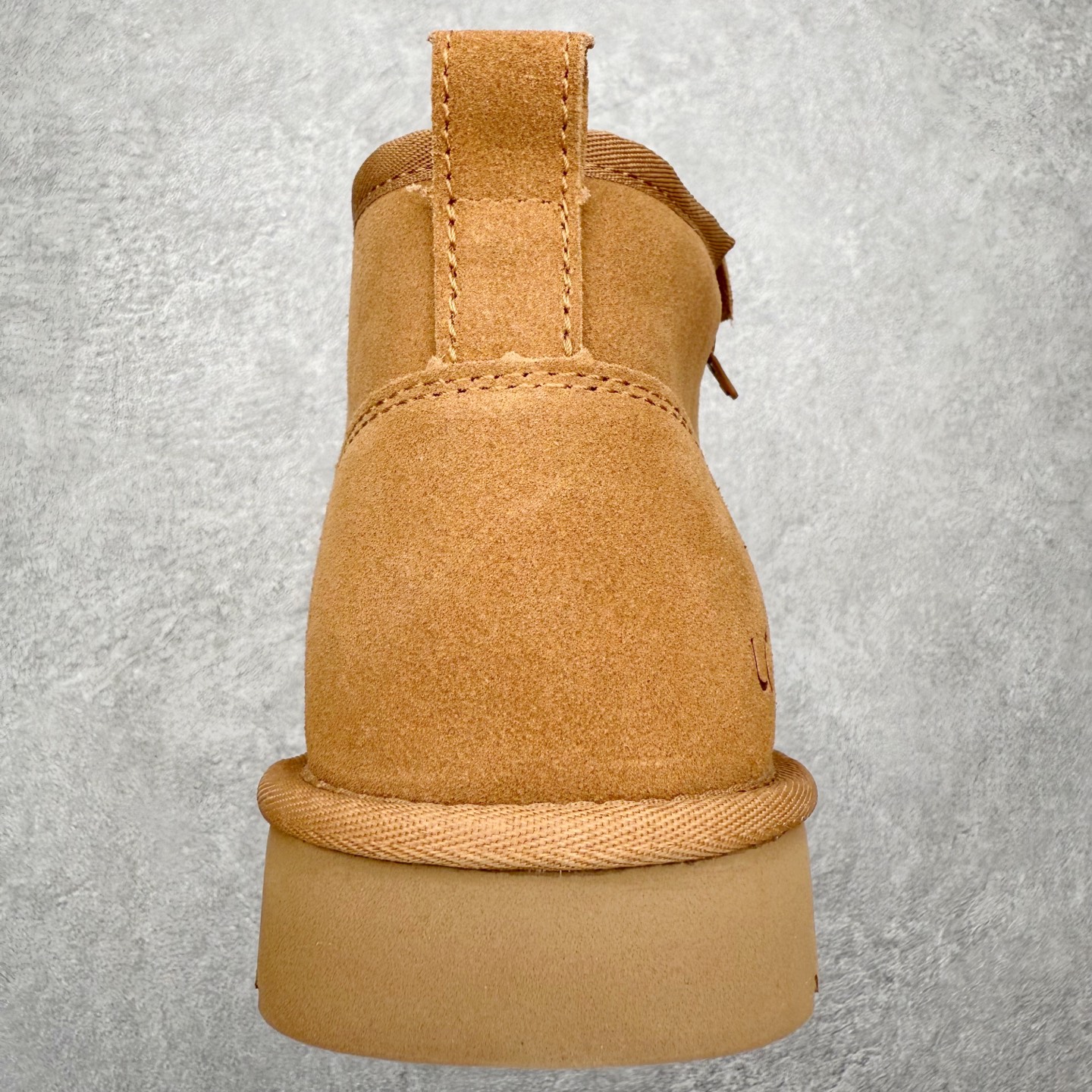 图片[8]-＃福利特价 UGG Tasman Weather Hybrid 塔斯曼混合系列户外中帮休闲马丁靴雪地靴UGG秋冬新品 秋冬必备（内里加绒保暖🔥）时尚休闲马丁靴雪地靴系列 代购专供品质 面料采用进口头层牛皮材质 鞋内里采用🔥毛茸一体内里保暖锁热。外置防滑橡胶大底 系带设计 穿脱十分方便 采用TPU模压定型真皮鞋面材质#科技外底防滑,耐磨性和良好的弹性！尺码：39-45-选品中心