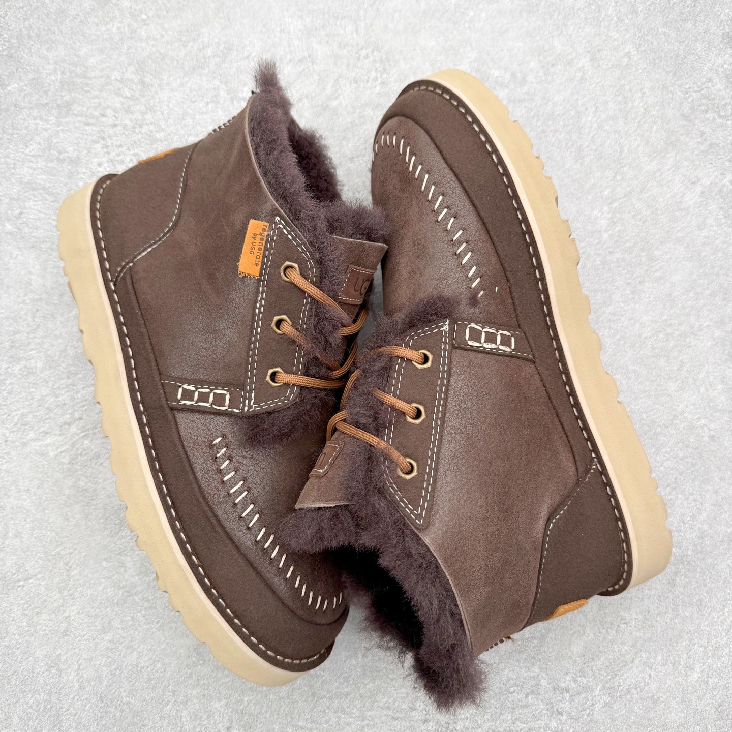 图片[3]-＃福利特价 UGG Tasman Weather Hybrid 塔斯曼混合系列户外中帮休闲马丁靴雪地靴UGG秋冬新品 秋冬必备（内里加绒保暖🔥）时尚休闲马丁靴雪地靴系列 代购专供品质 面料采用进口头层牛皮材质 鞋内里采用🔥毛茸一体内里保暖锁热。外置防滑橡胶大底 系带设计 穿脱十分方便 采用TPU模压定型真皮鞋面材质#科技外底防滑,耐磨性和良好的弹性！尺码：39-45-选品中心