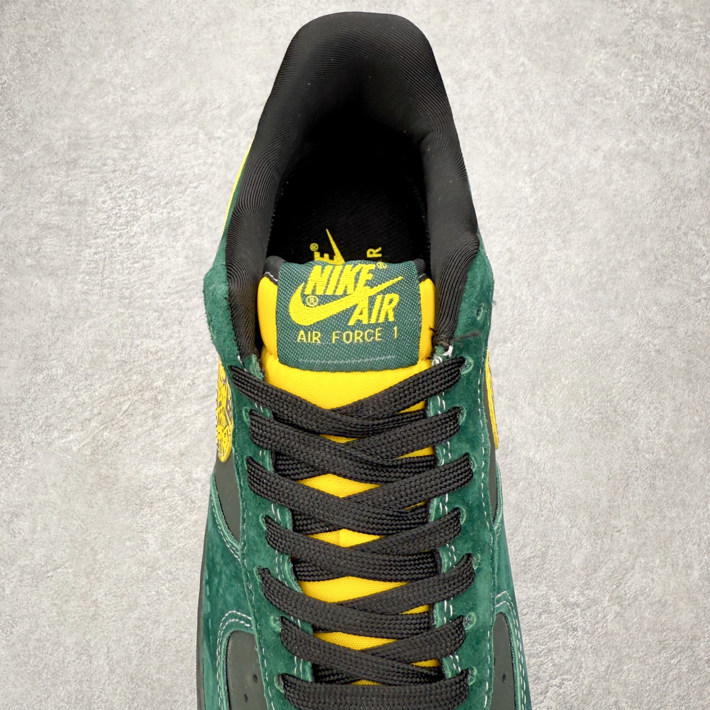 图片[5]-NK Air Force 1´07 Low 空军一号低帮百搭休闲运动板鞋 XL179-137 柔软、弹性十足的缓震性能和出色的中底设计 横跨复古与现代的外型结合 造就出风靡全球 三十多年的Force 1 直到今天还深受青睐 实拍调校N版已经零色差零失真 百分百还原实物色彩所见即所得 不存在货不对板色差等低级问题 选购参考实物拍摄 不混卖不参货 只用心做好货严格选品 承诺混一赔十 尺码：36 36.5 37.5 38 38.5 39 40 40.5 41 42 42.5 43 44 44.5 45-选品中心