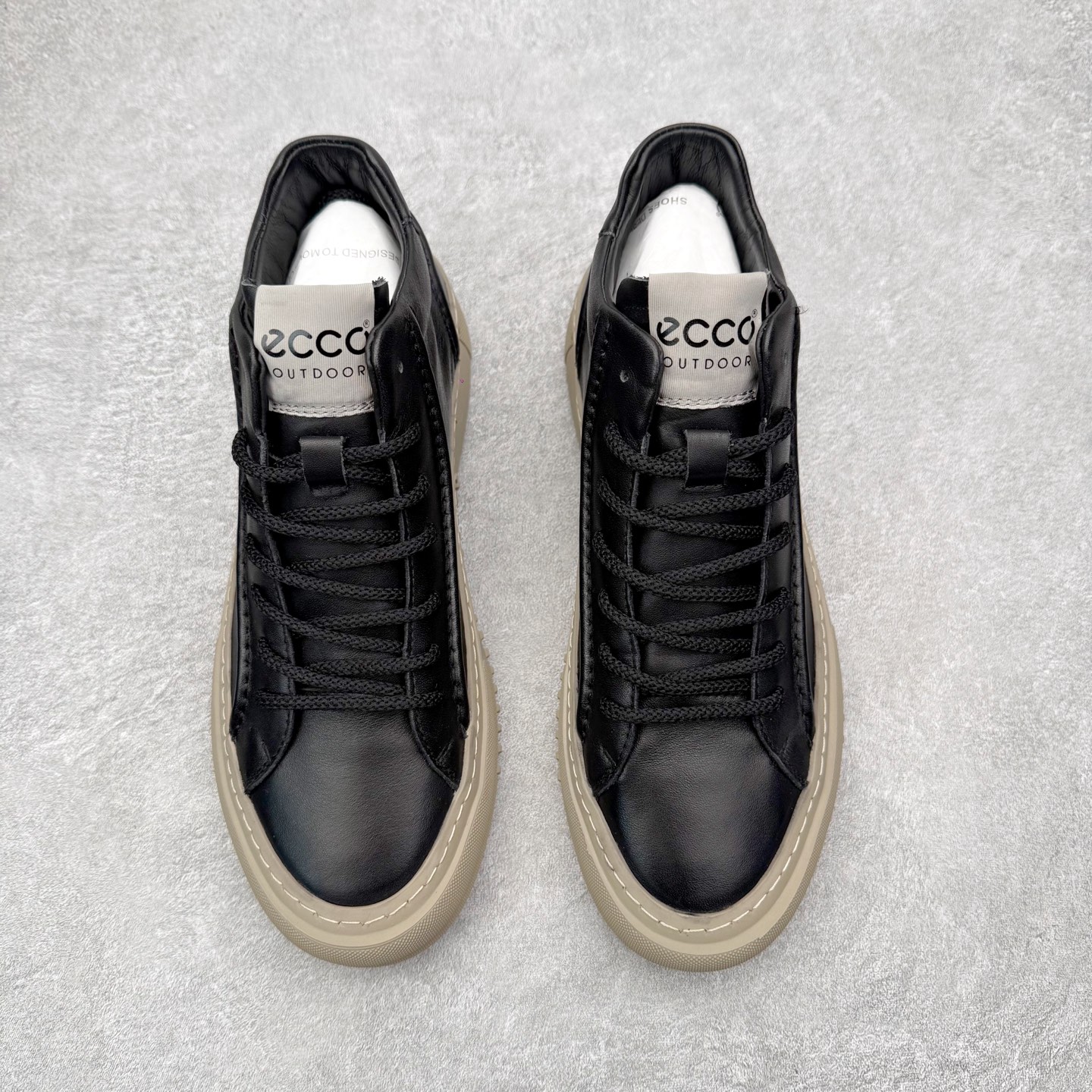 图片[2]-ECCO爱步男鞋中高帮热门款 厚底增高潮酷板鞋 街头时尚 休闲百搭 意趣出街 玩转城市 臻选牛皮鞋面，轻盈柔韧 具有良好的透气性 简约系带设计，可自由调节松紧，方便快捷 时尚随搭 PU中底，橡胶大底，抓地力强 具有良好的耐磨性 贴合脚型 赋予双脚舒适轻盈之感，摆脱笨重感 顺应复古风格热潮 多元色彩碰撞 辅以经典板鞋鞋型 搭配出色 潮流一步到位 尺码：38 39 40 41 42 43 44（皮鞋码）-选品中心