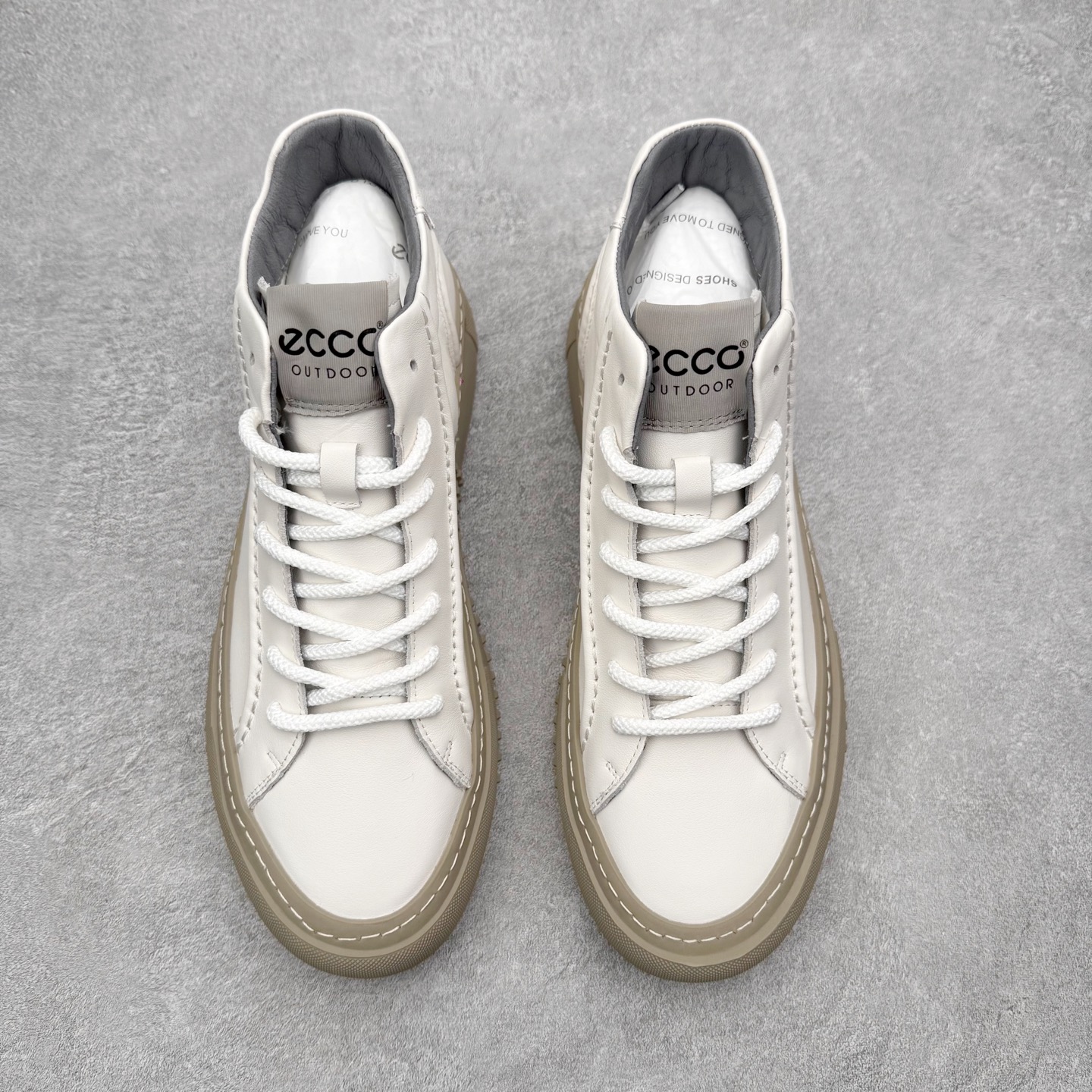 图片[2]-ECCO爱步男鞋中高帮热门款 厚底增高潮酷板鞋 街头时尚 休闲百搭 意趣出街 玩转城市 臻选牛皮鞋面，轻盈柔韧 具有良好的透气性 简约系带设计，可自由调节松紧，方便快捷 时尚随搭 PU中底，橡胶大底，抓地力强 具有良好的耐磨性 贴合脚型 赋予双脚舒适轻盈之感，摆脱笨重感 顺应复古风格热潮 多元色彩碰撞 辅以经典板鞋鞋型 搭配出色 潮流一步到位 尺码：38 39 40 41 42 43 44（皮鞋码）-选品中心