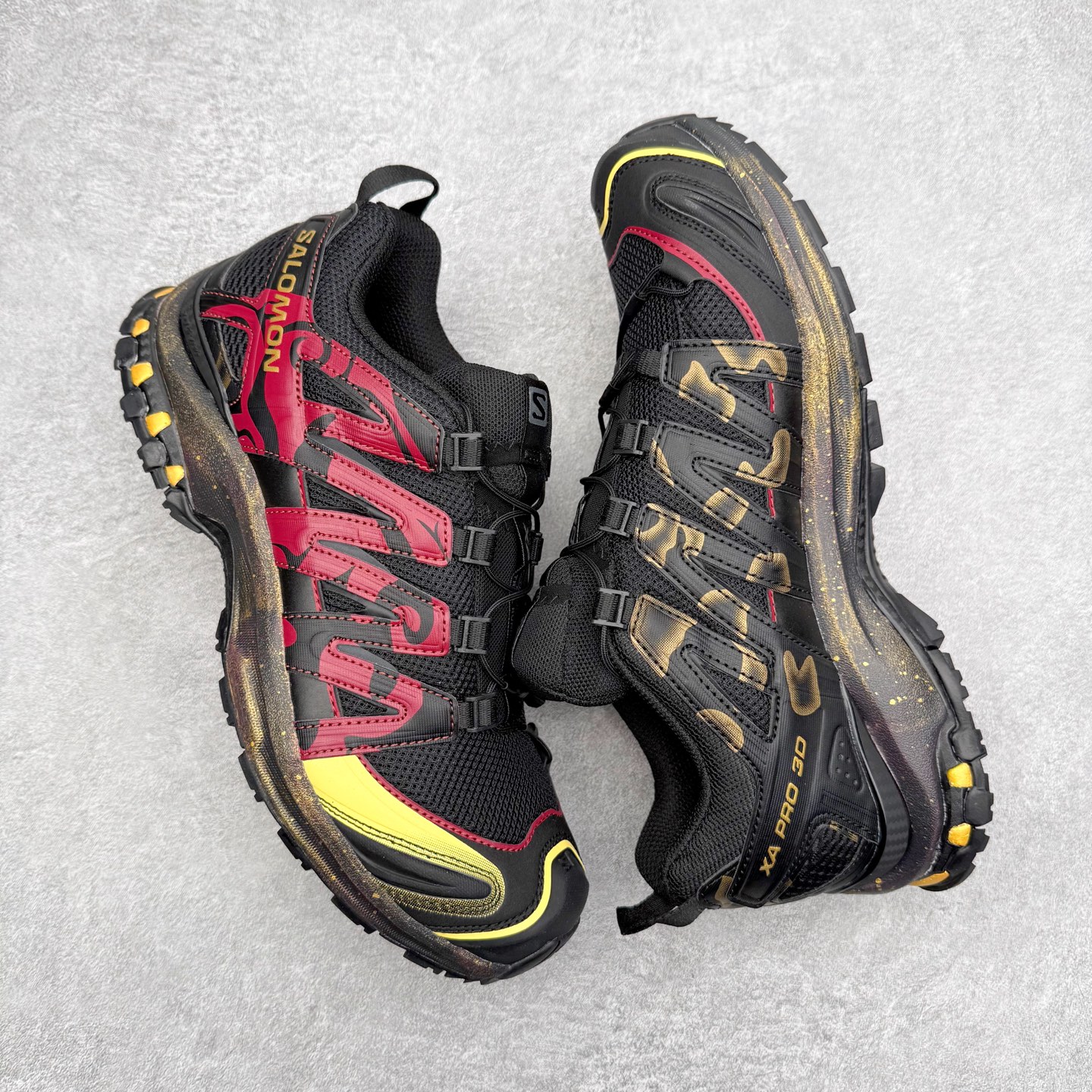 图片[3]-＃XS SALOMON XA Pro 3D ADV 萨洛蒙潮流越野机能户外功能鞋 马年限定配色 基于市场现有版本全新升级调整改良 现阶段市场最强产物 全新主色陆续出货 大底描漆工整零瑕疵 鞋头定型弧度完 纯原外贸平台特供订单 耗时半年巨作 全套原纸板楦头开发 原厂特供网布配套加持 确保原汁原味 完美呈现版型 原档数据独家私模五层组合大底 原装Ortholite轻量化鞋垫 中底布带钢印编号 原厂TPU锁扣 进口港宝加持 后跟自然饱满 还原公司包裹性 鞋面采用SENSIFT贴合技术 全方位贴合包裹脚型 鞋跟部鞋底牵引设计 提供强大的抓地性能 更适应野外崎岖不平的道路 其3D ADVANCED CHASSIS底盘 材料轻量大化 钉齿设计更具稳定性 防护性 鞋底易磨损区运用CONTAGRIP高耐磨材料 应对城市硬质路面长距离跑考验 尺码：36 36.5 37.5 38 38.5 39 40 40.5 41 42 42.5 43 44 44.5 45 46-选品中心