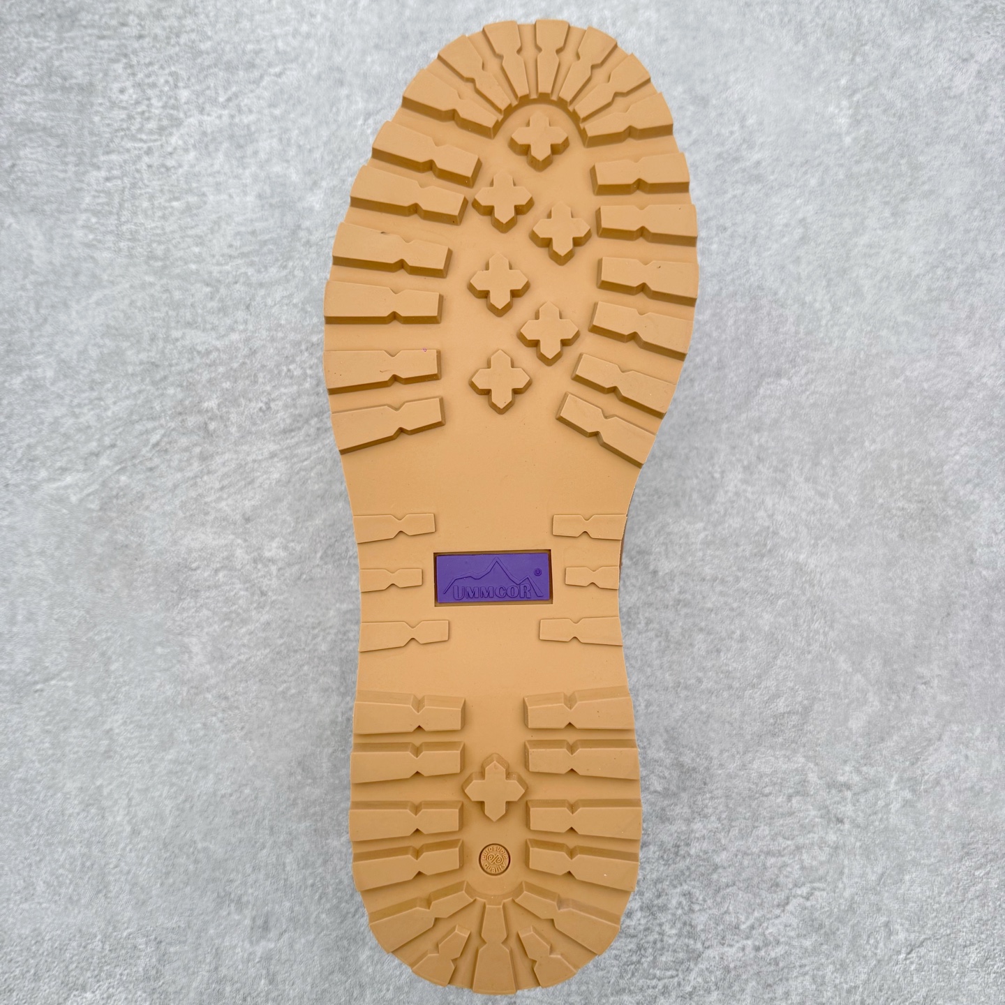 图片[9]-＃GD广顶 DIEMME Cornaro Gomma 时尚潮流耐磨减震低帮户外功能鞋 DIEMME是欧洲意式高端手工潮鞋品牌，1992年成立，被誉为“鞋靴中的劳斯菜斯”，DIEMME在2016年被ELLE时尚杂志评为内行人最爱的7个运动鞋品牌的其中之一。Diemme经常参加世界知名鞋展比如米兰鞋展、巴黎鞋展、佛罗伦萨鞋展。尺码：39 40 41 42 43 44 45-选品中心