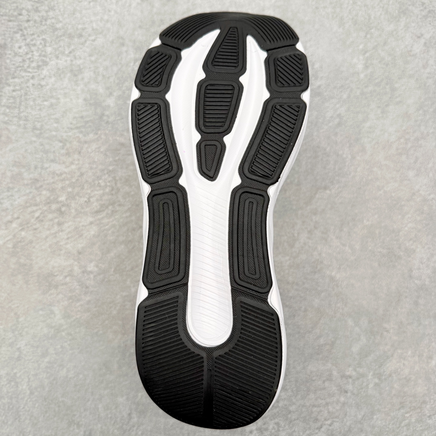 图片[9]-AD Adizero galaxy 8 舒适百搭回弹 低帮跑步鞋 男女同款 实拍调校N版已经零色差零失真 百分百还原实物色彩所见即所得 不存在货不对板色差等低级问题 选购参考实物拍摄 不混卖不参货 只用心做好货严格选品 承诺混一赔十 尺码：36 36.5 37.5 38 38.5 39 40 40.5 41 42 42.5 43 44 44.5 45-选品中心