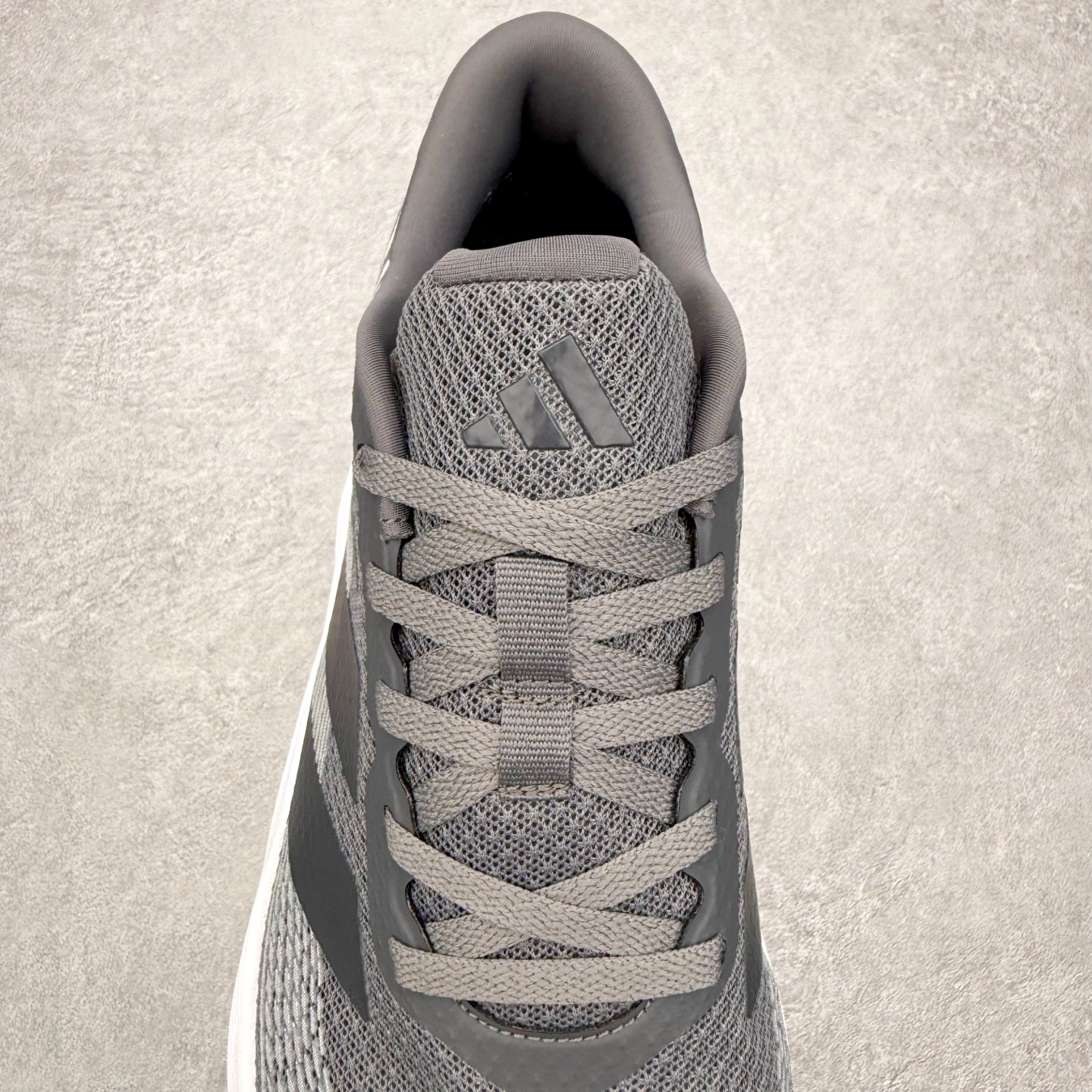 图片[5]-AD Adizero galaxy 8 舒适百搭回弹 低帮跑步鞋 男女同款 实拍调校N版已经零色差零失真 百分百还原实物色彩所见即所得 不存在货不对板色差等低级问题 选购参考实物拍摄 不混卖不参货 只用心做好货严格选品 承诺混一赔十 尺码：36 36.5 37.5 38 38.5 39 40 40.5 41 42 42.5 43 44 44.5 45-选品中心