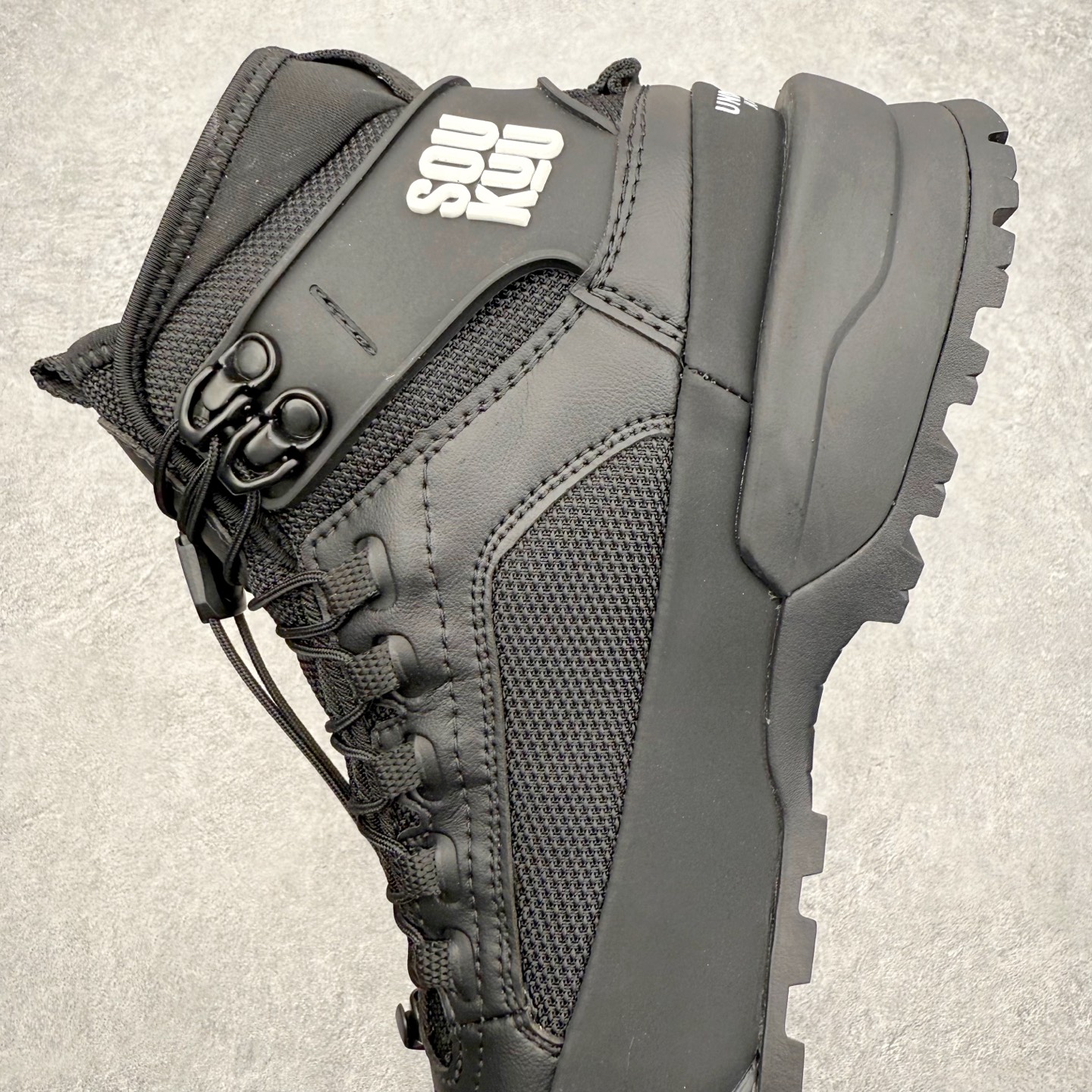 图片[7]-北面THE NORTH FACE GLENCLYFFE Soukuu Tnf 舒适耐用 防滑耐磨 高帮 户外功能鞋 专业户外登山品牌（北面）The North Face自1966年创立，由两位热爱登山徒步的年轻登山者于美西旧金山开创，不断透过研发与创新，并且将最先进的技术结合在服装与鞋款设计，生产多种外型帅气且专业能力非常强的户外运动装备而备受欢迎。尺码：36-45-选品中心