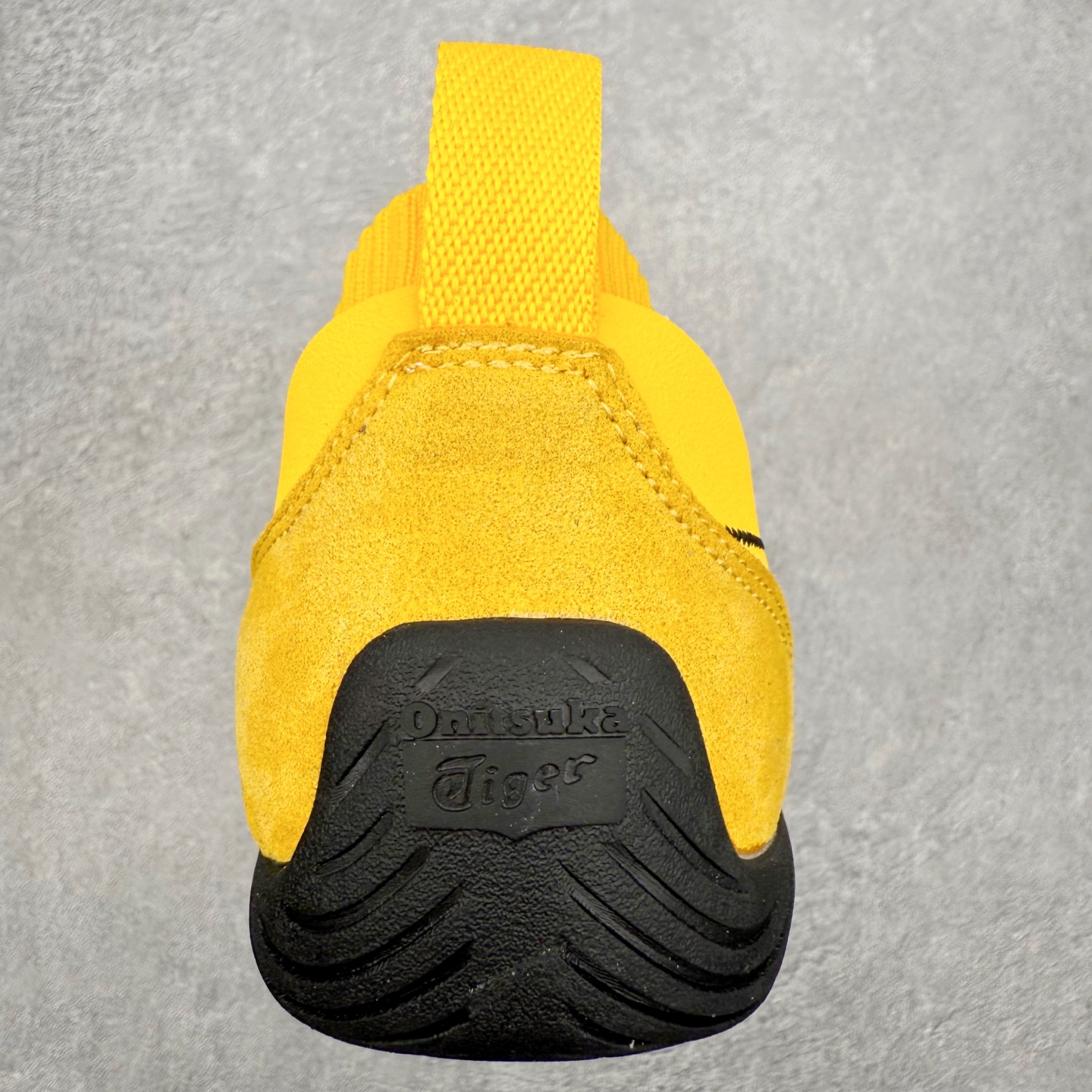 图片[8]-Onitsuka Tiger 鬼塚虎 Sclaw 轻便舒适防滑耐磨透气支撑吸汗低帮生活休闲鞋 低帮设计简洁利落 流畅的线条勾勒出随性的风格 鞋口织物收口 经典鞋袜一体 明线设计标志性logo 采用织物和柔软皮革拼接 时尚质感满满 防磨耐磨大底 上脚轻便舒适 尺码：36 37 37.5 38 39 39.5 40 40.5 41.5 42 42.5 43.5 44 45-选品中心