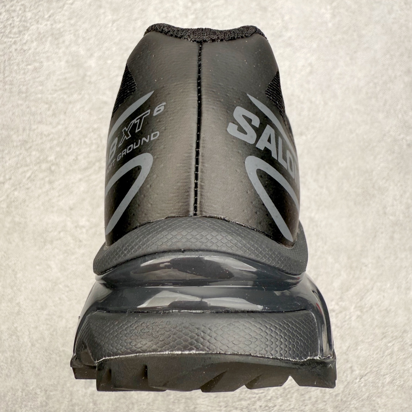 图片[8]-Salomon XT-6 萨洛蒙复古潮流户外机能登山跑鞋 纯原外贸平台特供订单 耗时半年巨作 全套原纸板楦头开发 原厂特供网布配套加持 确保原汁原味 完美呈现版型 原档数据独家私模五层组合大底 男女鞋同步官方开发至46.5 原装Ortholite轻量化鞋垫 中底布带钢印编号 原厂TPU锁扣 进口港宝加持 后跟自然饱满 还原公司包裹性 鞋面以“锯齿”状的包裹系统呈现 在基色底之下加入了各种色点缀 将公司的最新技术和时尚前卫的造型融入耐用的长跑款式中 鞋面由 TPU 薄膜制成 并焊接在高耐磨网眼上 使其既时尚又坚固 由 ACS底盘支撑 可增强稳定性和支撑力 以及由橡胶凸耳 Contragrip外底覆盖的 EVA 缓冲中底 旨在应对崎岖的地形 鞋舌上的彩色Salomon 标签、Quicklace 系统以及鞋头、鞋舌和鞋跟上的附加品牌使细节更加完美 让穿着者可以轻松驾驭户外与通勤下的任何运动生活场景 无缝鞋身户外随意纵横 颜值与脚感兼备 出街通勤 绝对非常吸睛 你值得拥有 尺码：36 36.5 37.5 38 38.5 39 40 40.5 41 42 42.5 43 44 44.5 45 注意：偏小1码-选品中心