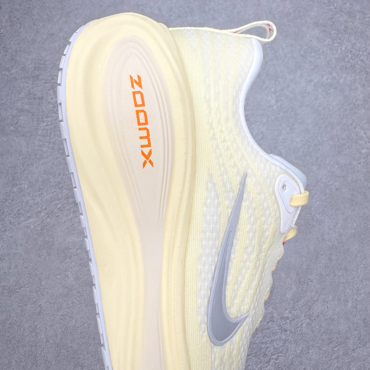 图片[6]-NK Vomero Plus 时尚舒适 网布防滑耐磨 低帮跑步鞋 实拍调校N版已经零色差零失真 百分百还原实物色彩所见即所得 不存在货不对板色差等低级问题 选购参考实物拍摄 不混卖不参货 只用心做好货严格选品 承诺混一赔十 尺码：36 36.5 37.5 38 38.5 39 40 40.5 41 42 42.5 43 44 44.5 45-选品中心