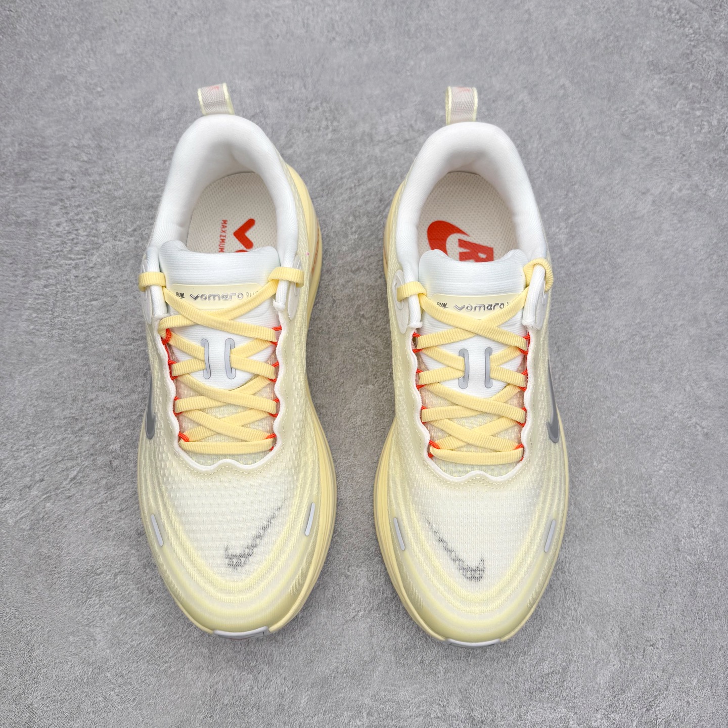 图片[2]-NK Vomero Plus 时尚舒适 网布防滑耐磨 低帮跑步鞋 实拍调校N版已经零色差零失真 百分百还原实物色彩所见即所得 不存在货不对板色差等低级问题 选购参考实物拍摄 不混卖不参货 只用心做好货严格选品 承诺混一赔十 尺码：36 36.5 37.5 38 38.5 39 40 40.5 41 42 42.5 43 44 44.5 45-选品中心