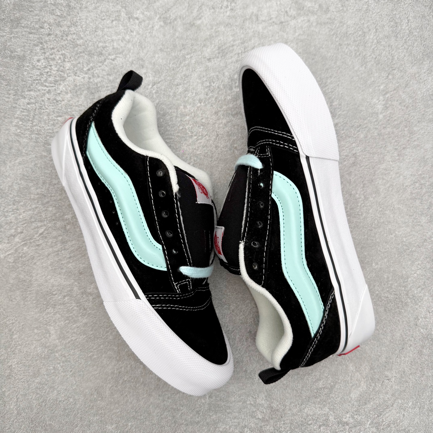 图片[3]-Vans Knu Skool 黑薄荷绿 官方新款 复古休闲胖胖面包鞋 肥胖版大LOGO原版全皮猪八面料 货号：VN0009QC6BT1 尺码：35 36 36.5 37 38 38.5 39 40 40.5 41 42 42.5 43 44-选品中心